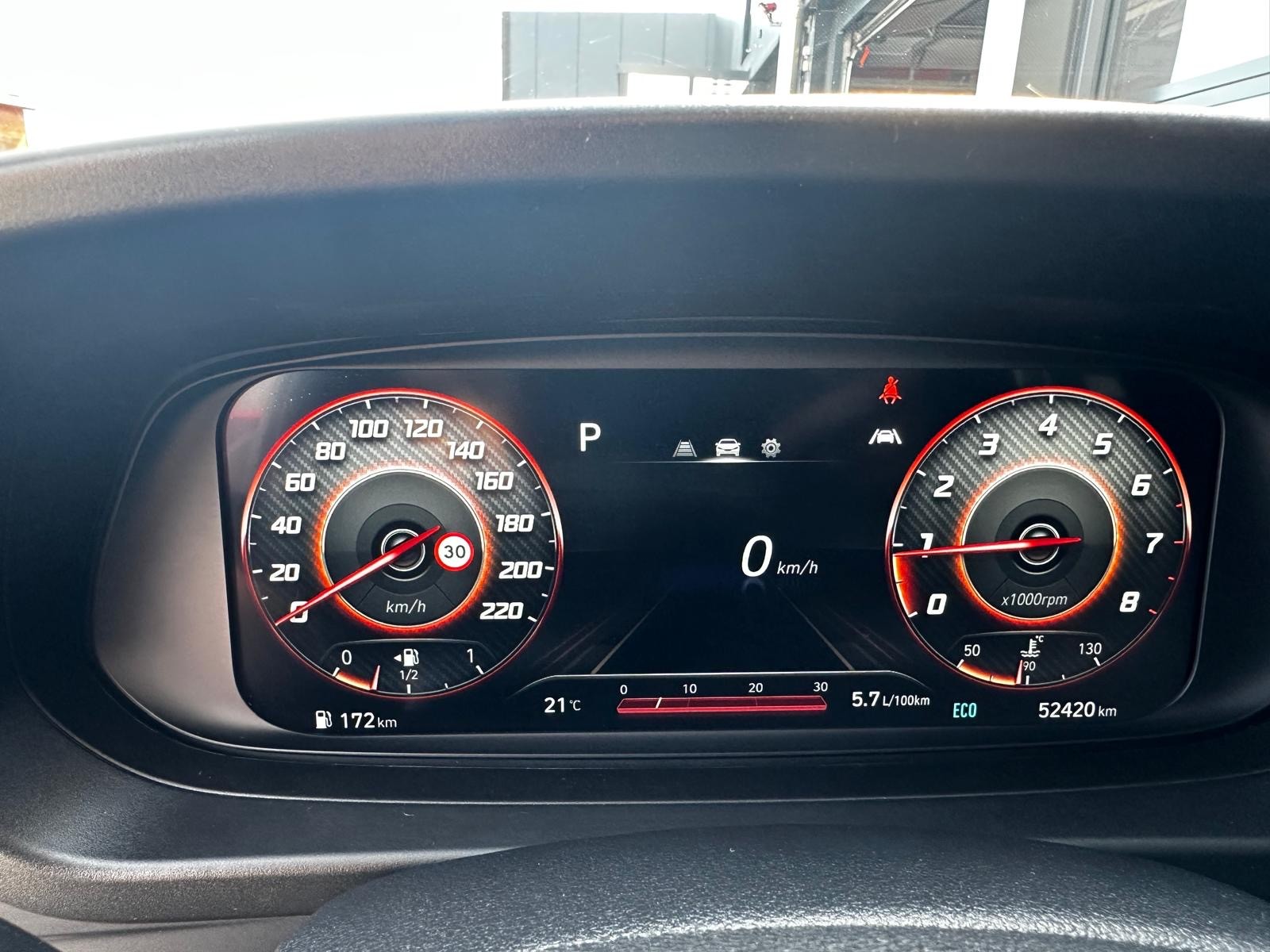 HYUNDAI i20 1.0 T-GDi Amplia DCT-image-11