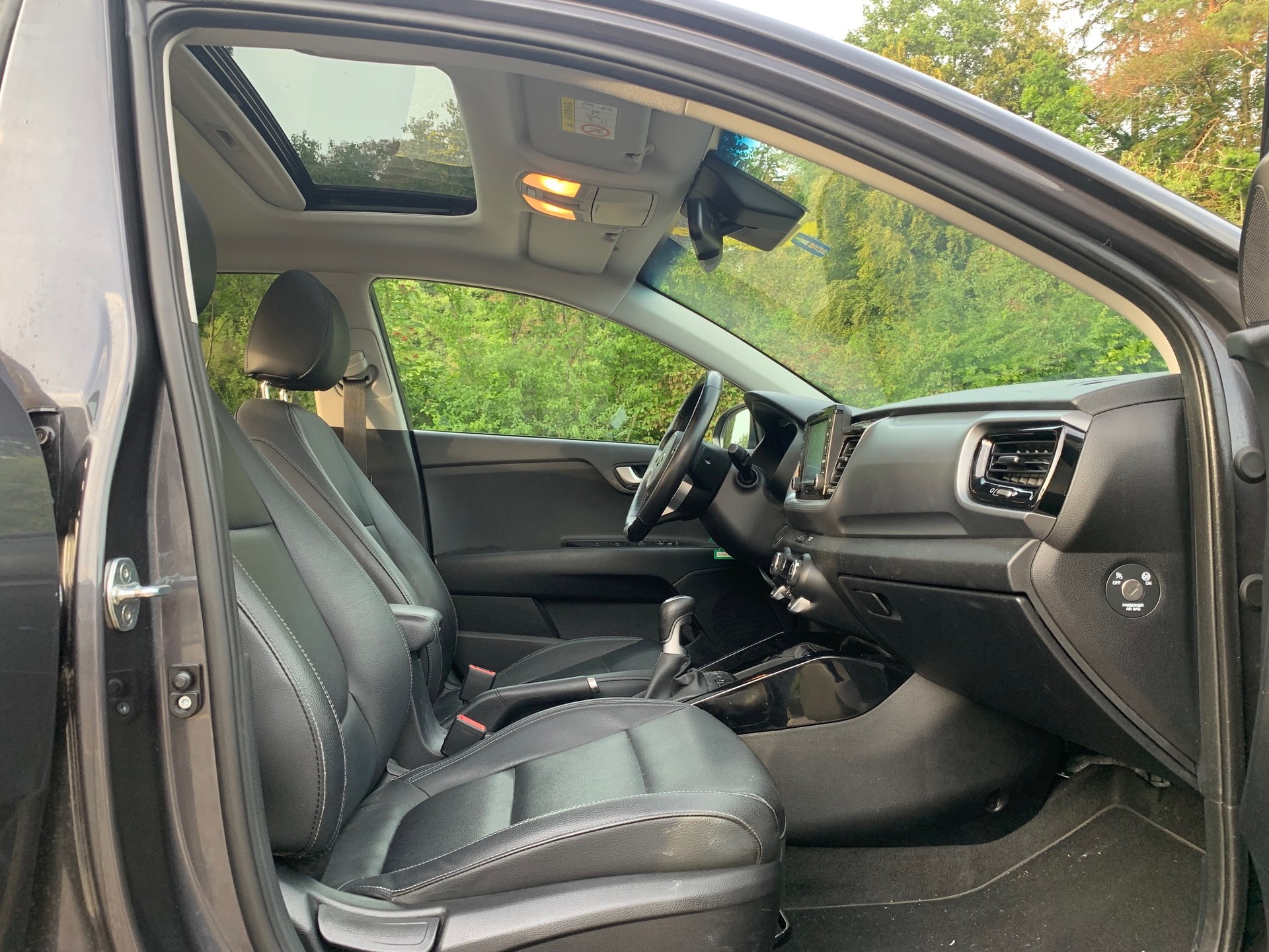 KIA Stonic 1.0 T-GDi-image-6