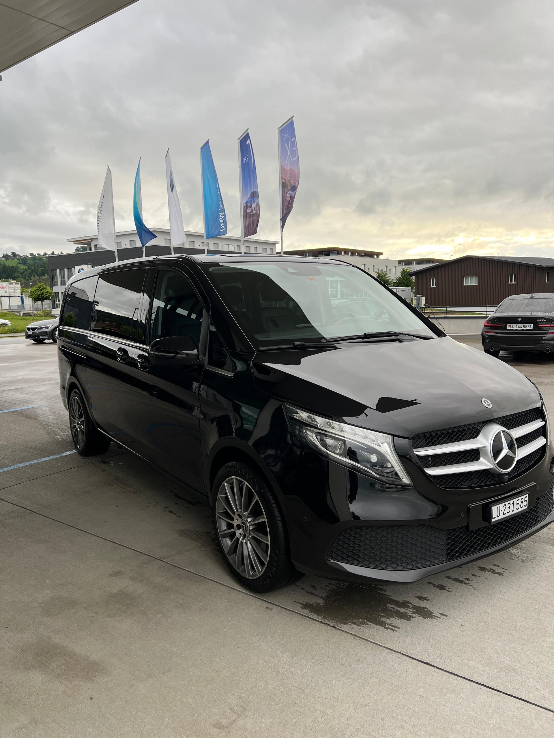 MERCEDES-BENZ V 250 d lang 4Matic 9G-Tronic-image-0