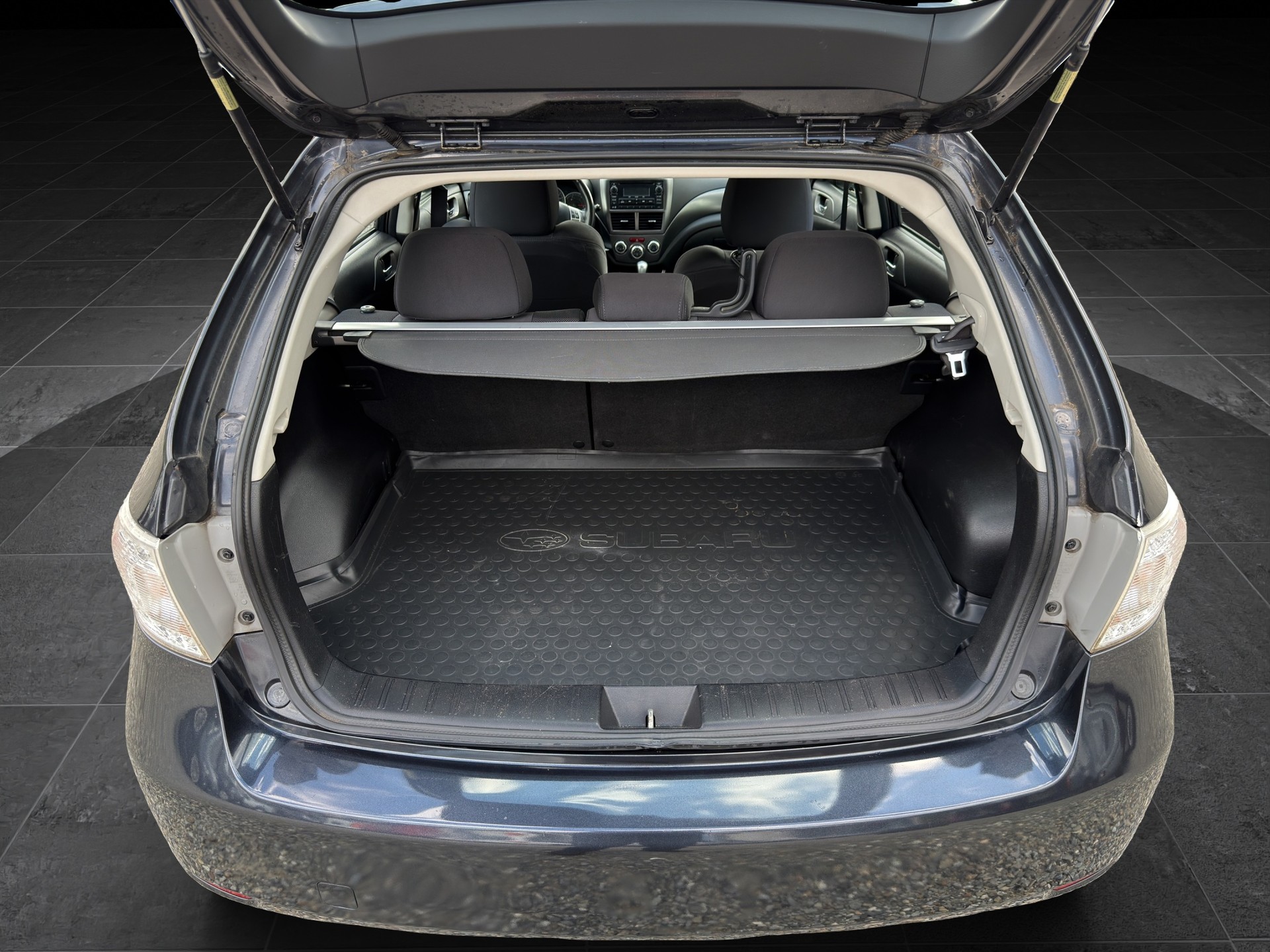 SUBARU Impreza 2.0R Swiss Special Automatic-image-9