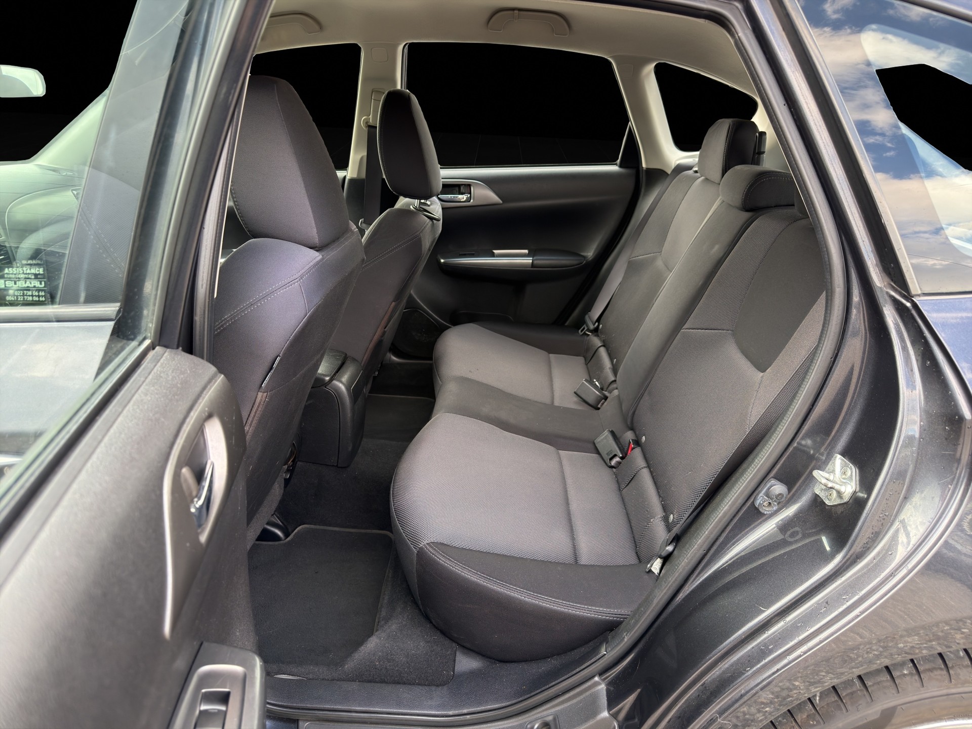 SUBARU Impreza 2.0R Swiss Special Automatic-image-8