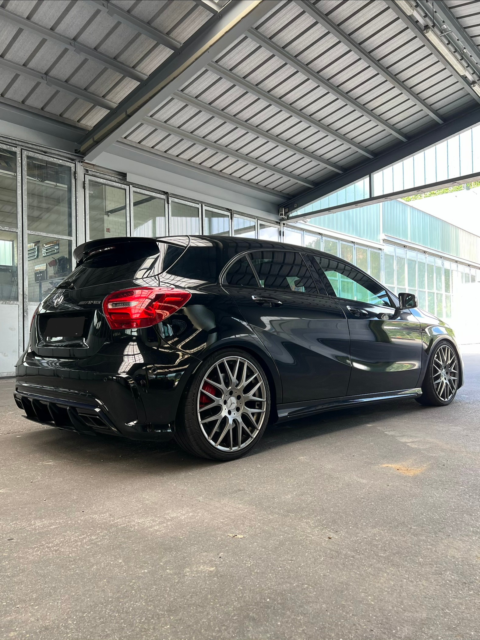 MERCEDES-BENZ A 45 AMG 4m-image-10