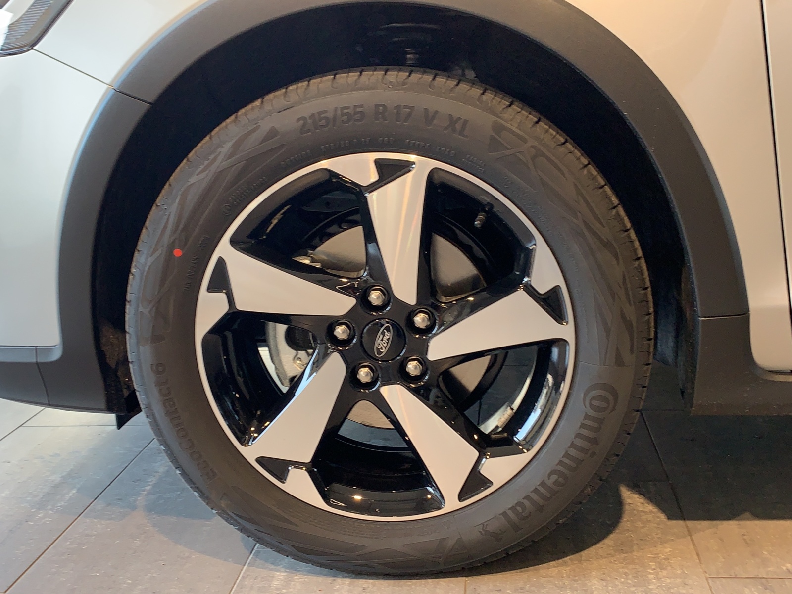FORD Focus SW 1.0i EcoB Hybrid 155 Active X-image-8