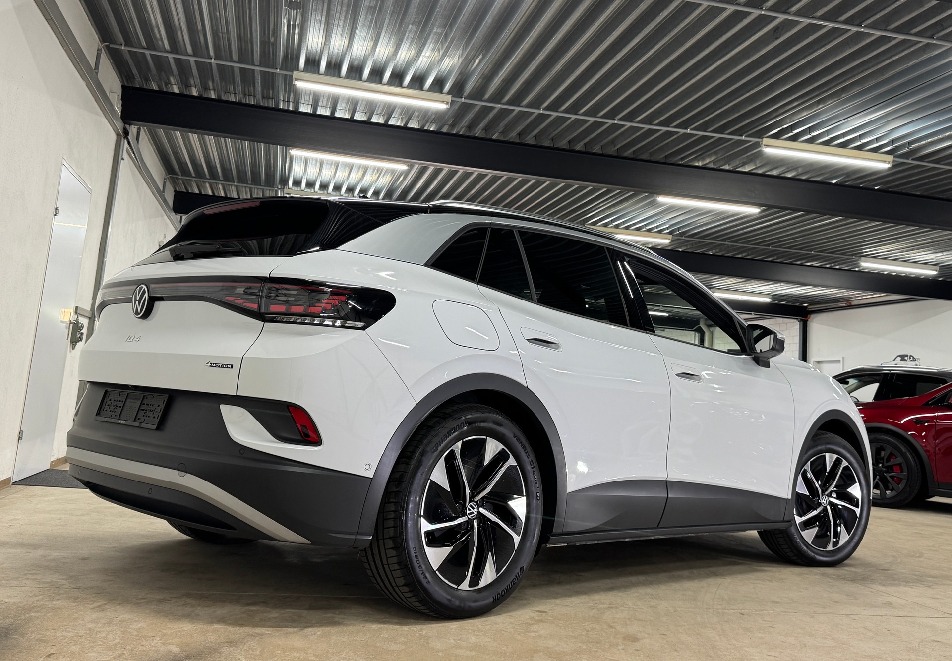 VW ID.4 Pro United 77 kWh 4 Motion / 286 PS / Modell 2025-image-5