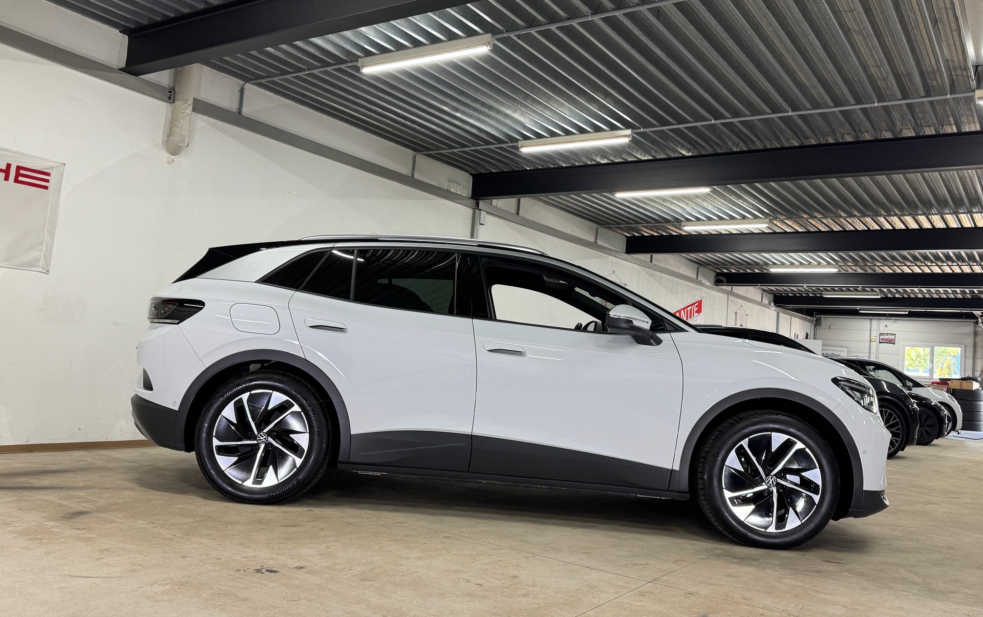 VW ID.4 Pro United 77 kWh 4 Motion / 286 PS / Modell 2025-image-4