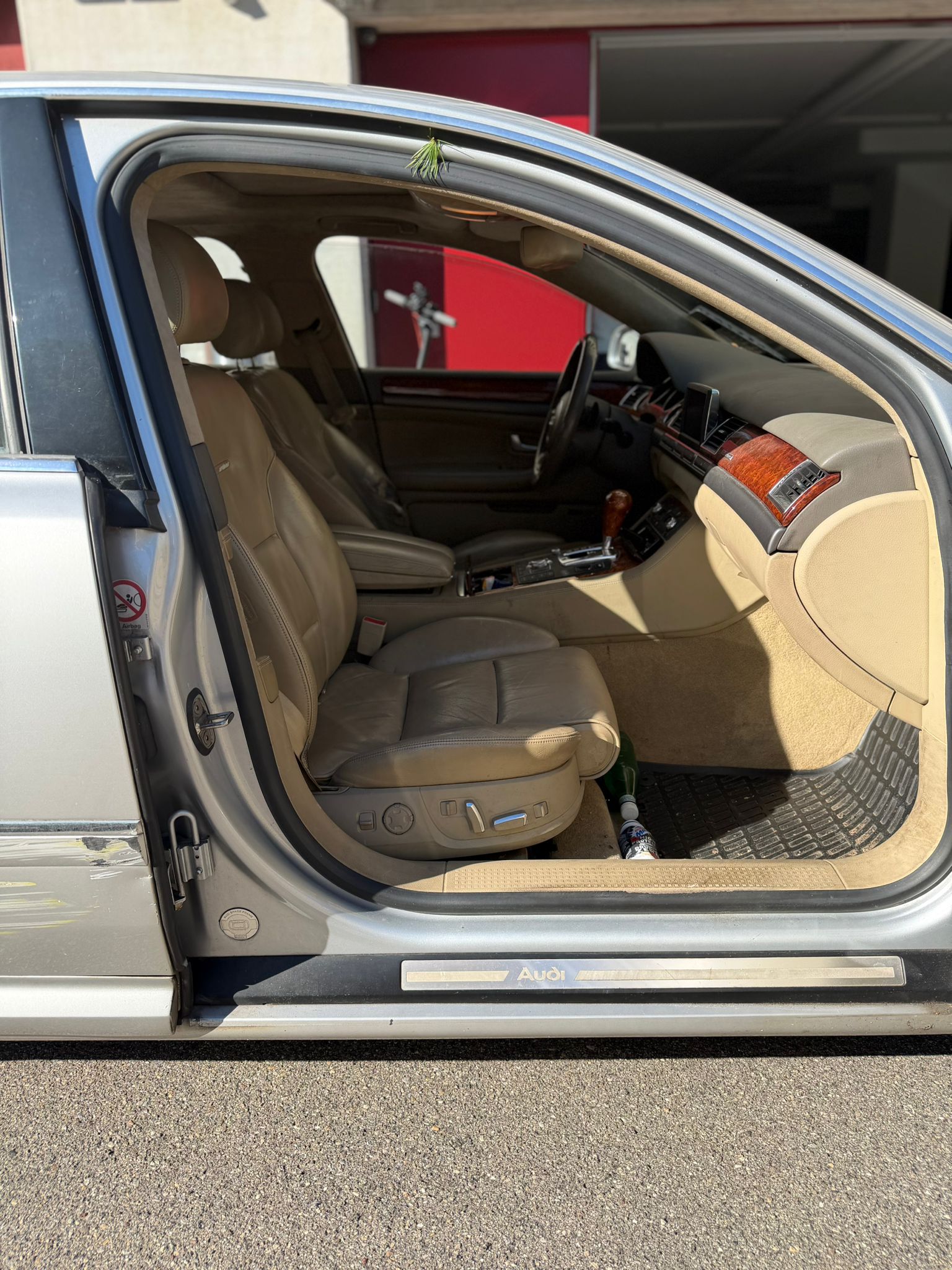 AUDI A8 4.0 TDI quattro tiptronic-image-8