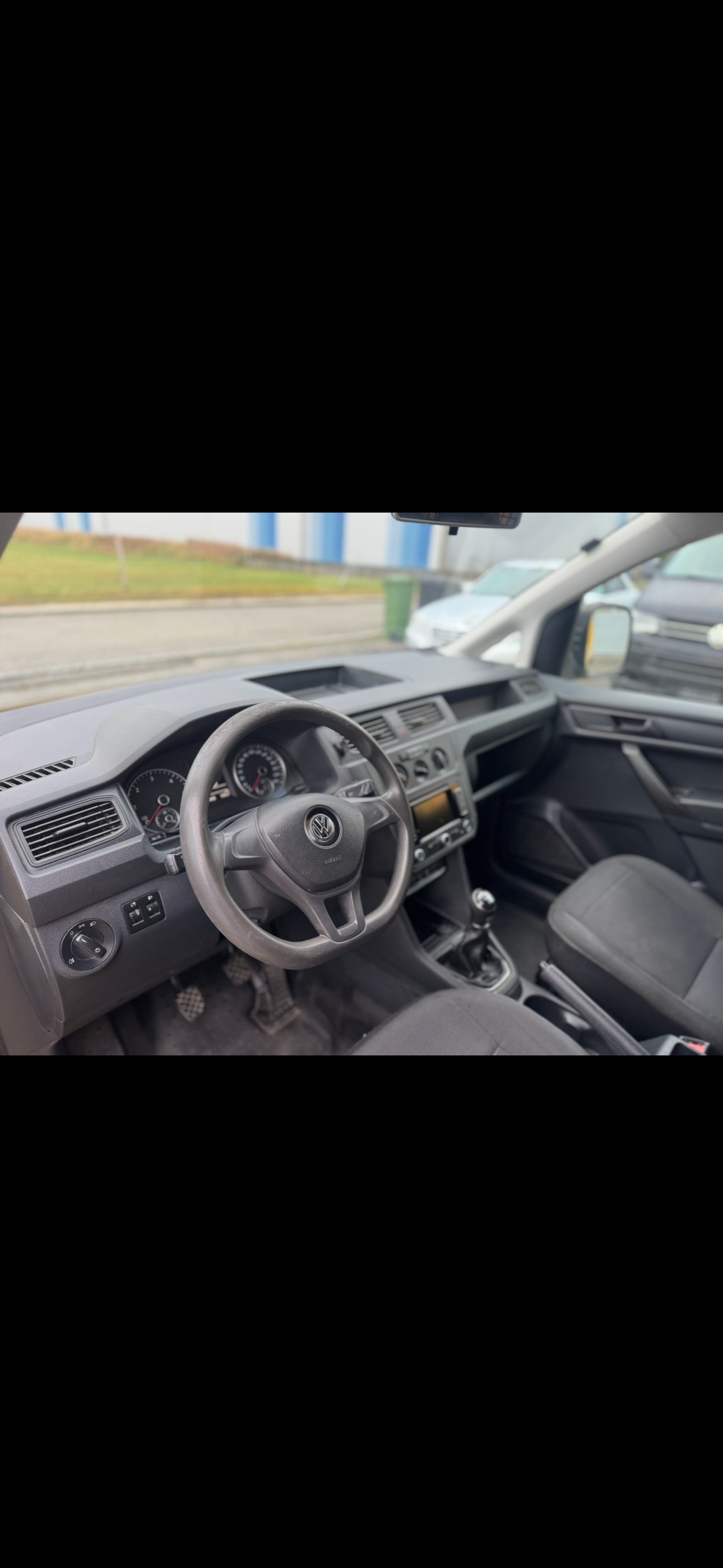 VW CADDY-image-7