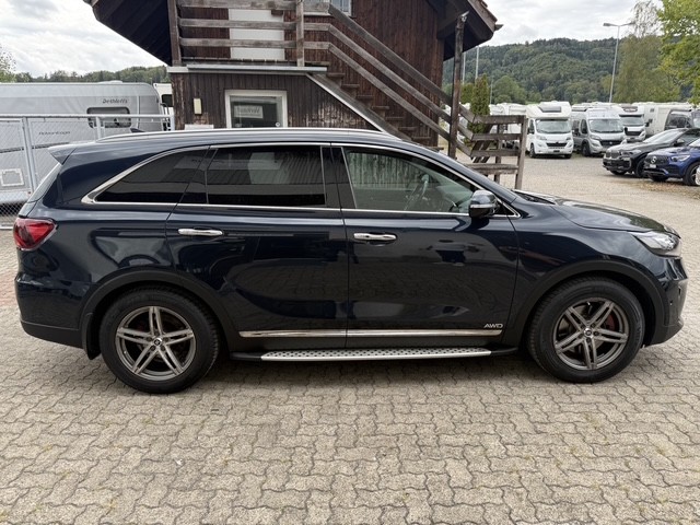 KIA Sorento 2.2 CRDI Style 7-Sitzer Automatic Allrad*VOLL*-image-8
