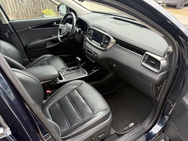 KIA Sorento 2.2 CRDI Style 7-Sitzer Automatic Allrad*VOLL*-image-13