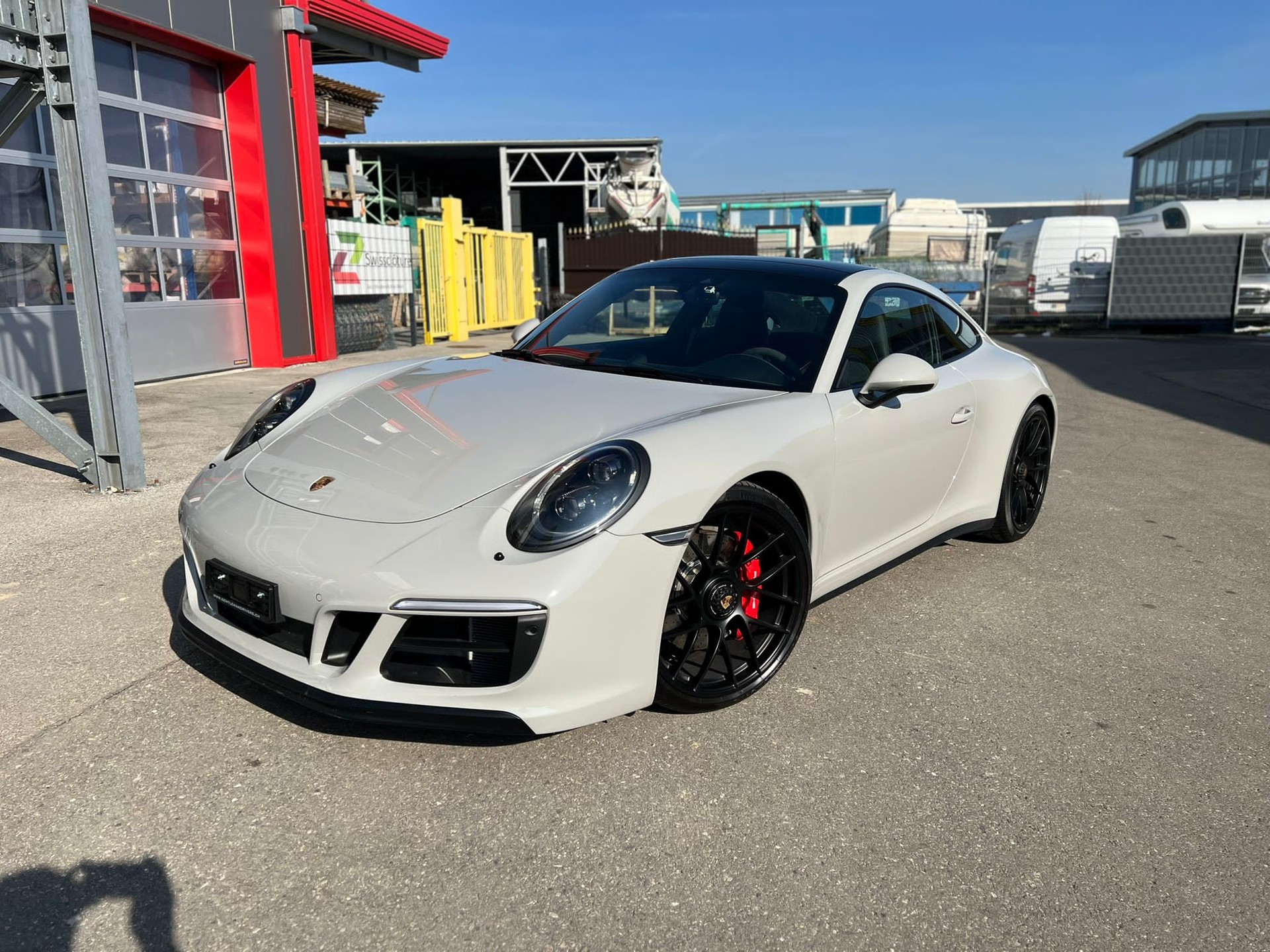 PORSCHE 3.0 Carrera 4 GTS PDK-image-1