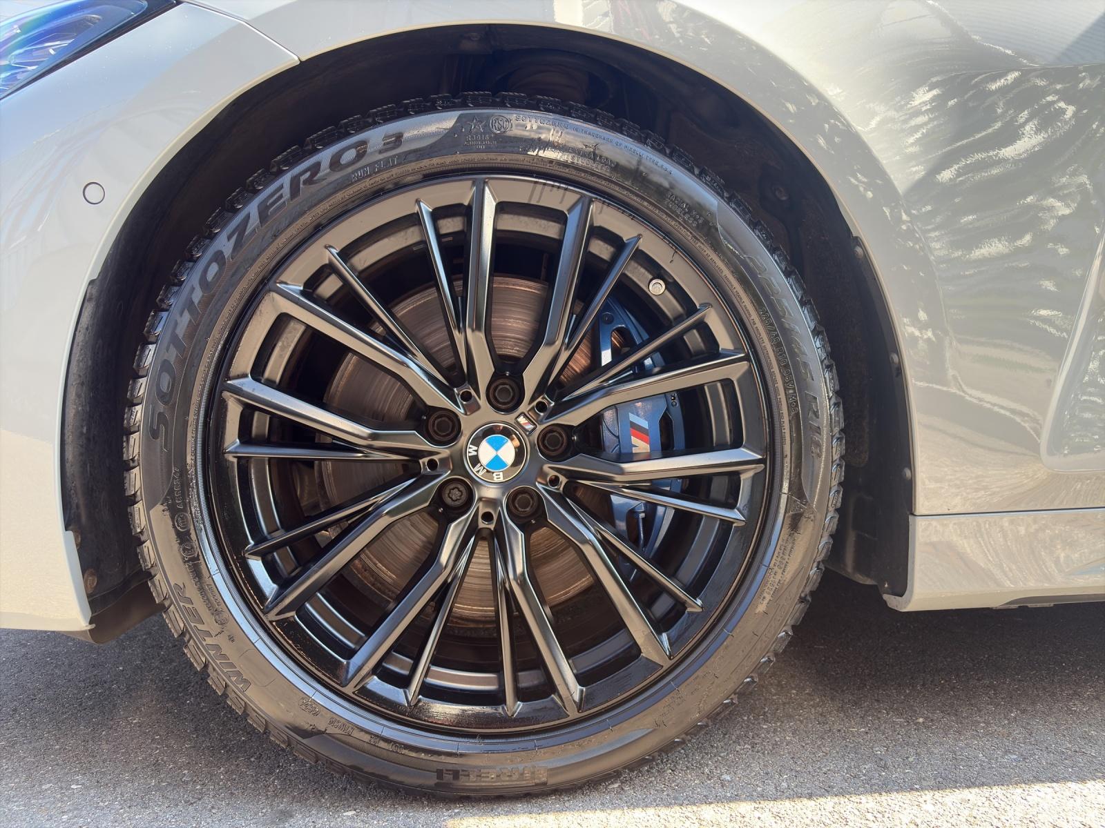 BMW 420i xDrive Coupé-image-21