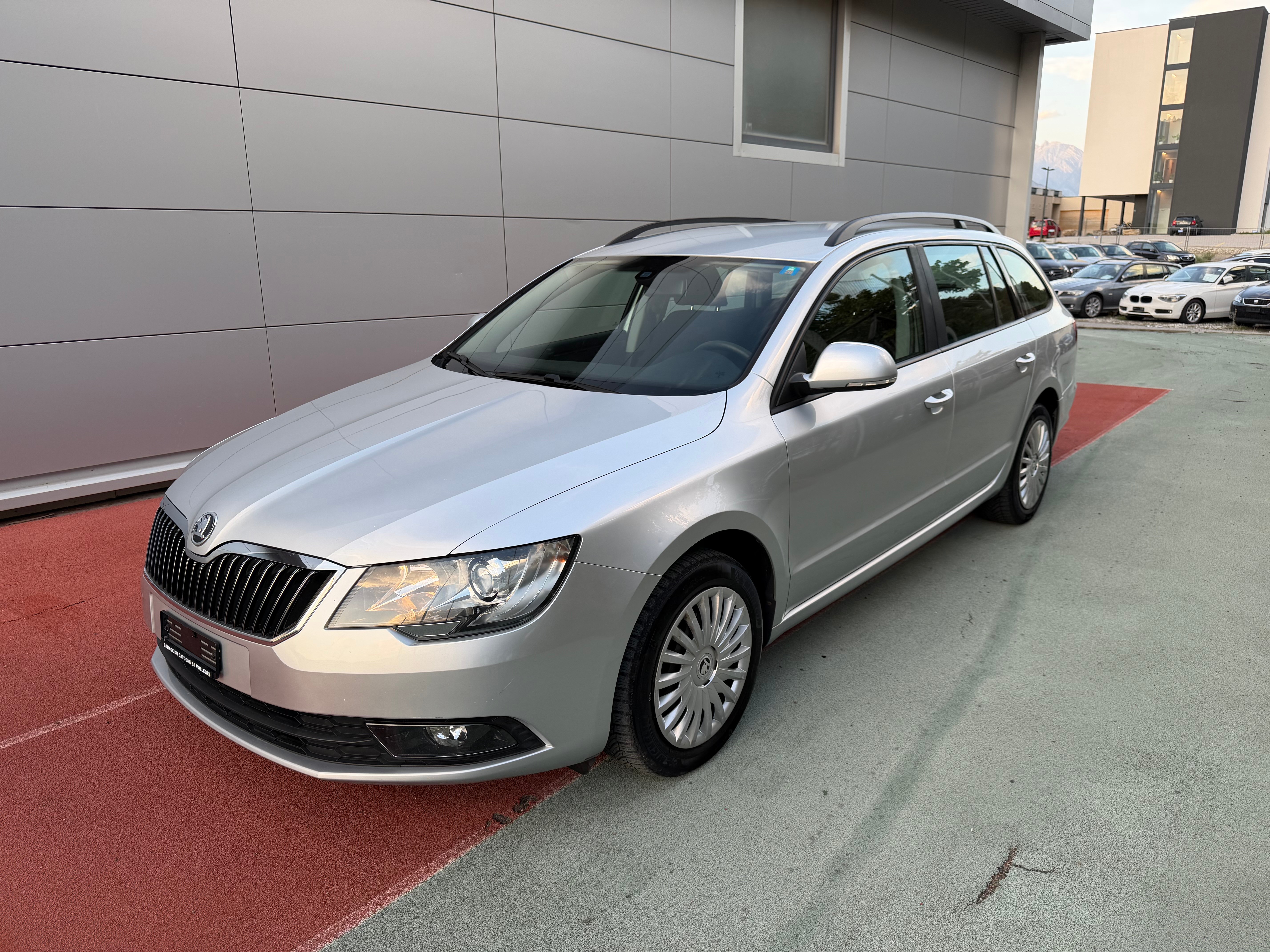 SKODA Superb Combi 1.8 TSI Business — slika 1