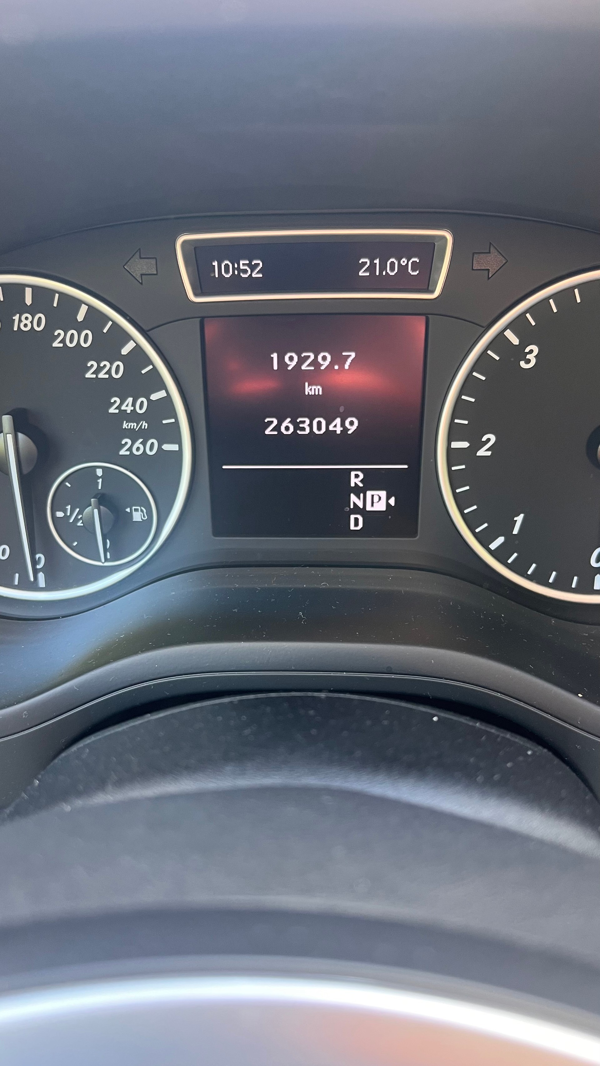 MERCEDES-BENZ B 180 CDI BlueEF-image-3