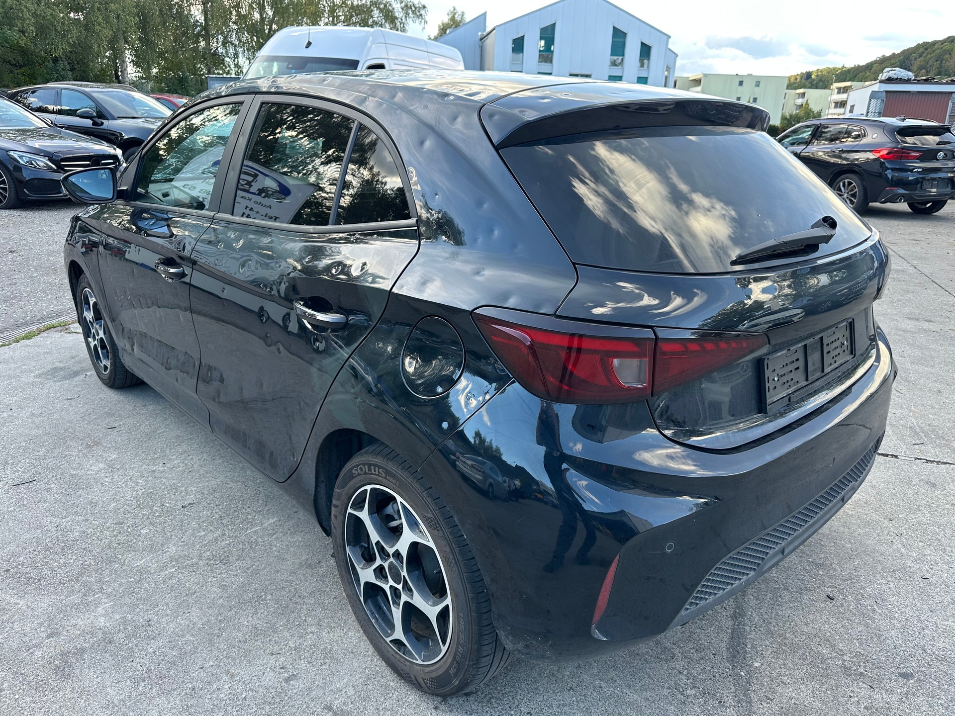 MG 3 1.5 Hybrid Luxury Aut.-image-3