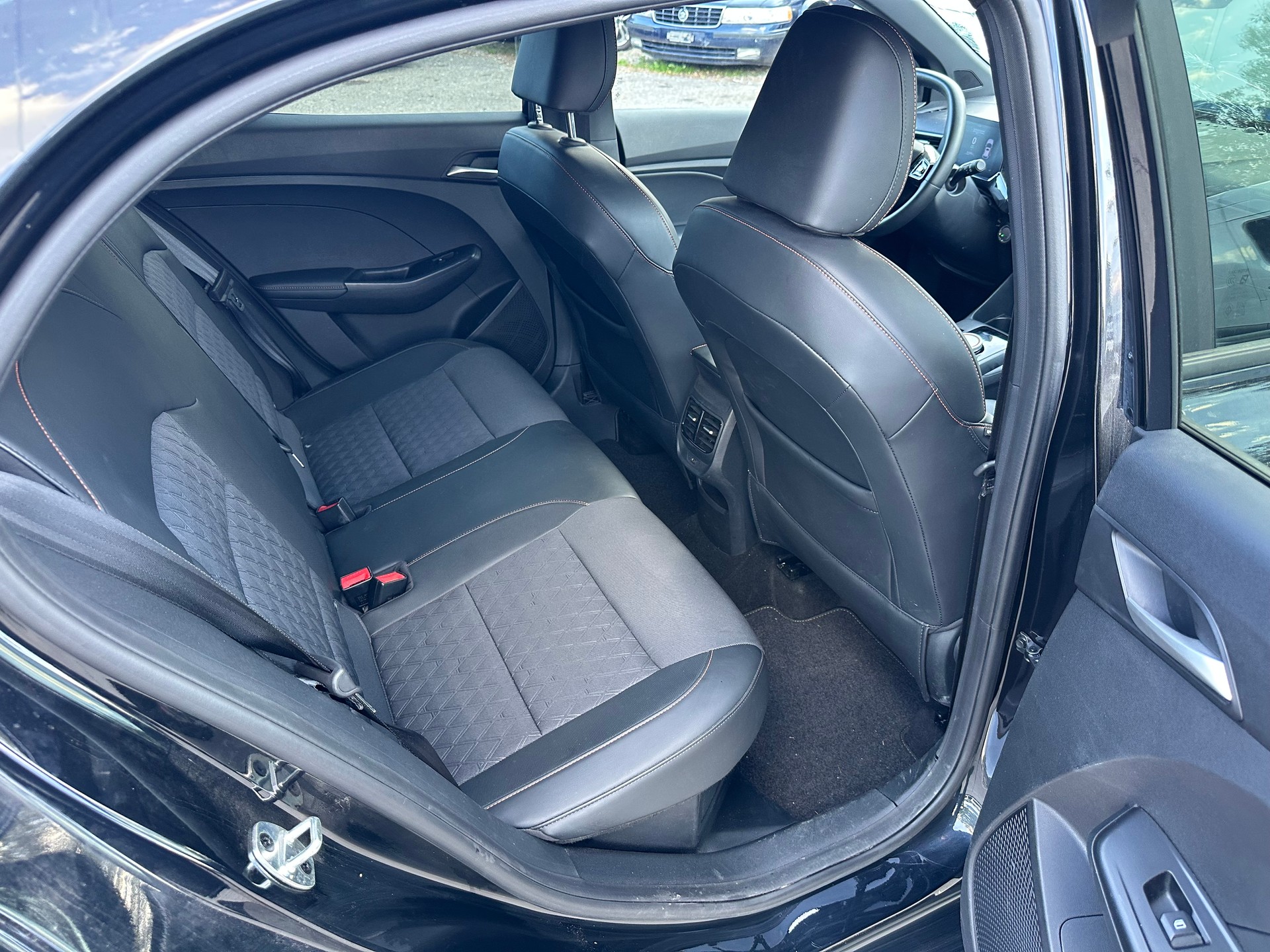 MG 3 1.5 Hybrid Luxury Aut.-image-9