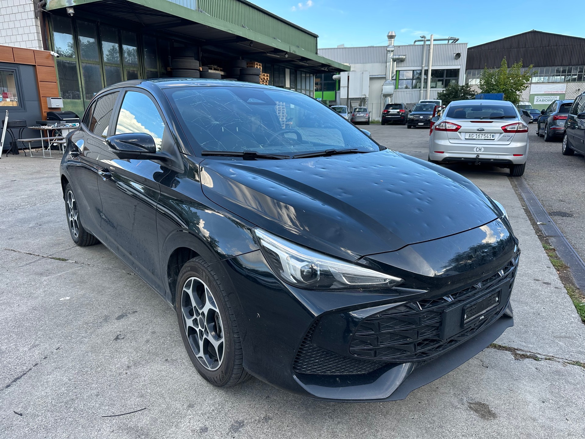 MG 3 1.5 Hybrid Luxury Aut.-image-1