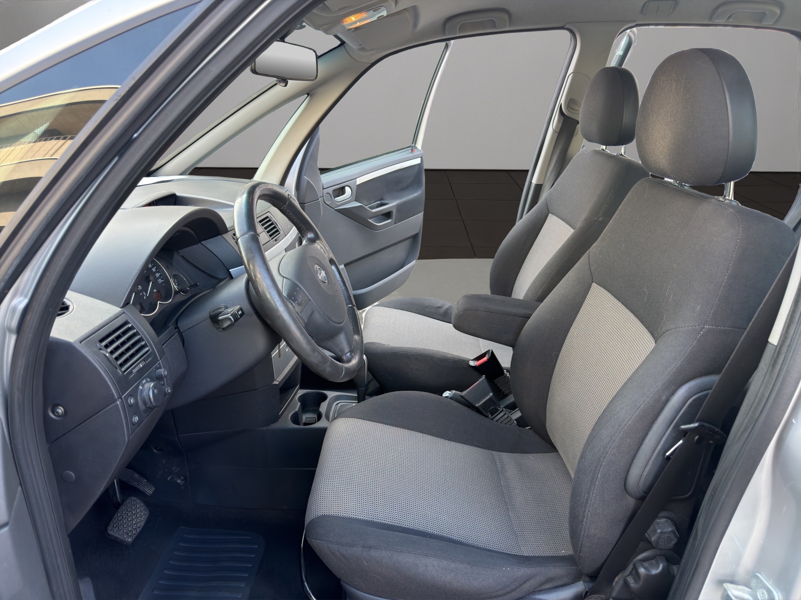 OPEL Meriva 1.6i 16V Enjoy-image-8