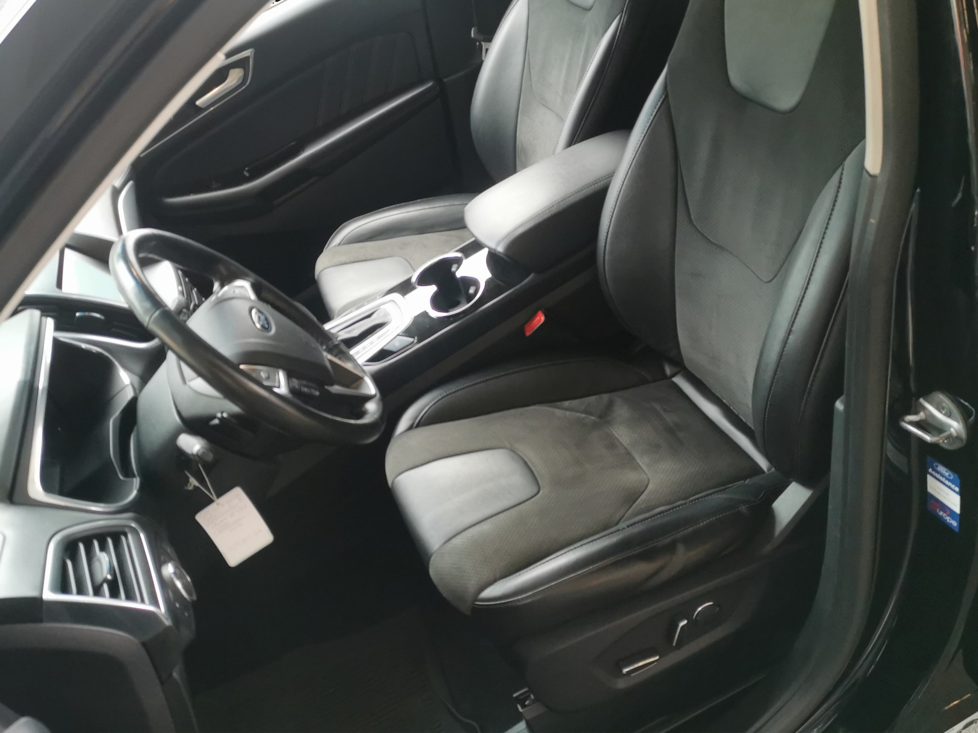 FORD Edge 2.0 TDCi Sport 4WD PowerShift-image-12