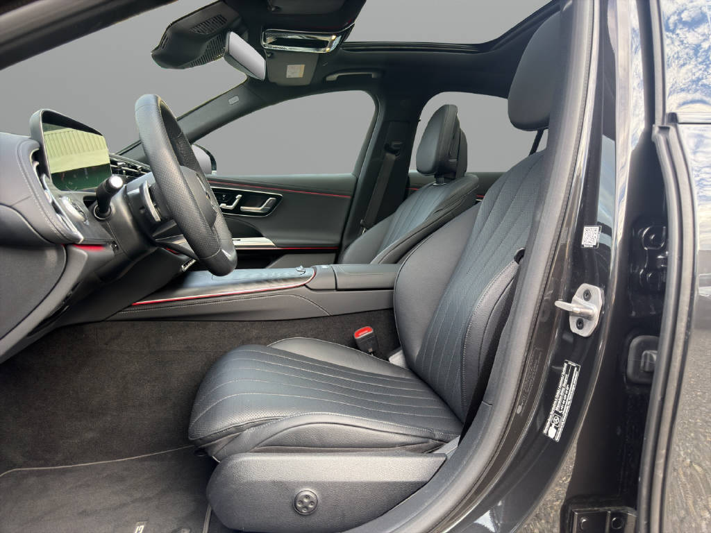 MERCEDES-BENZ E 220 d AMG Line 4matic-image-7