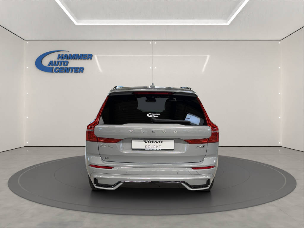 VOLVO XC60 2.0 B4 MH Plus Dark AWD-image-1