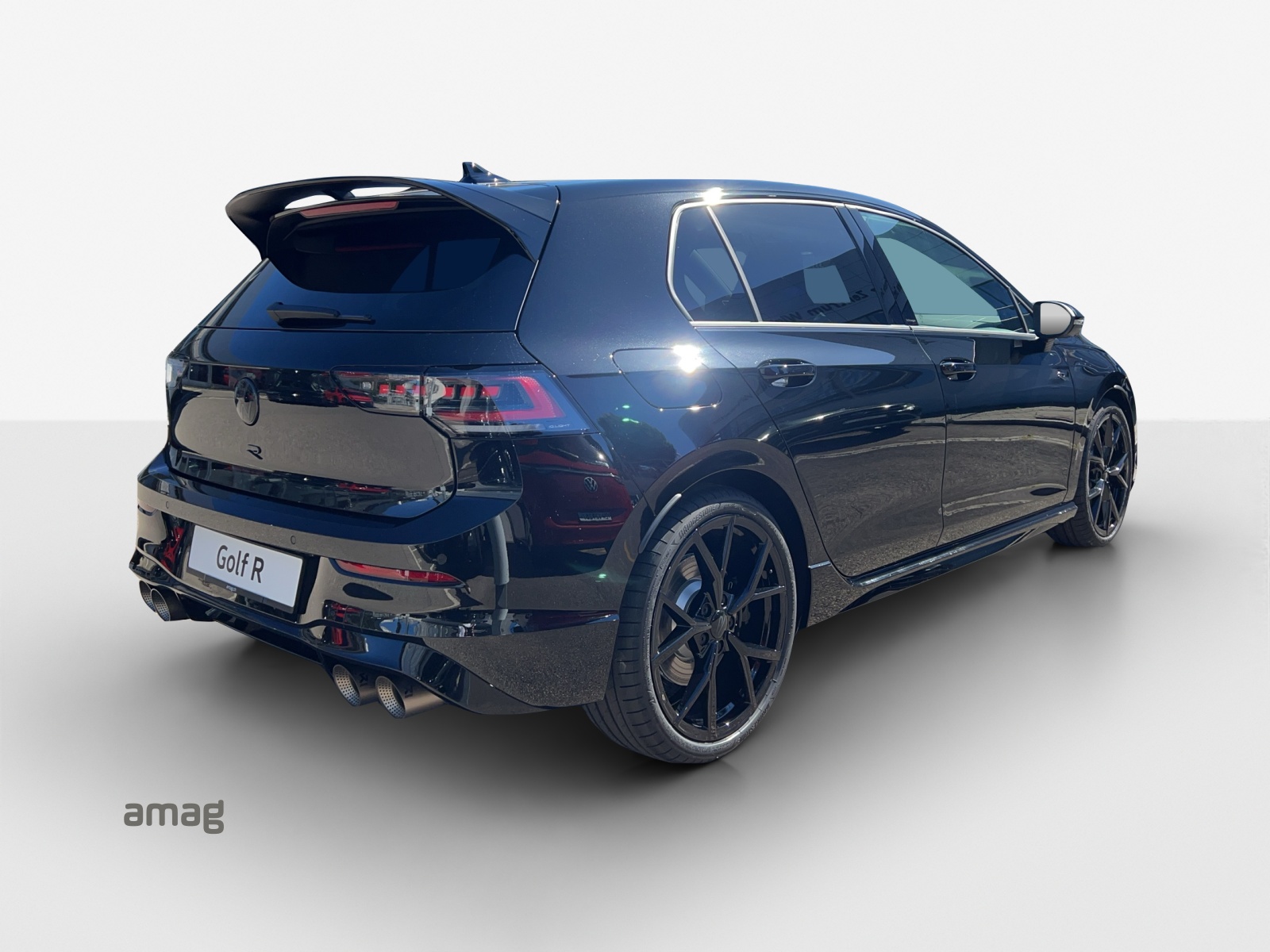 VW Golf 2.0 TSI R DSG 4 Motion-image-4