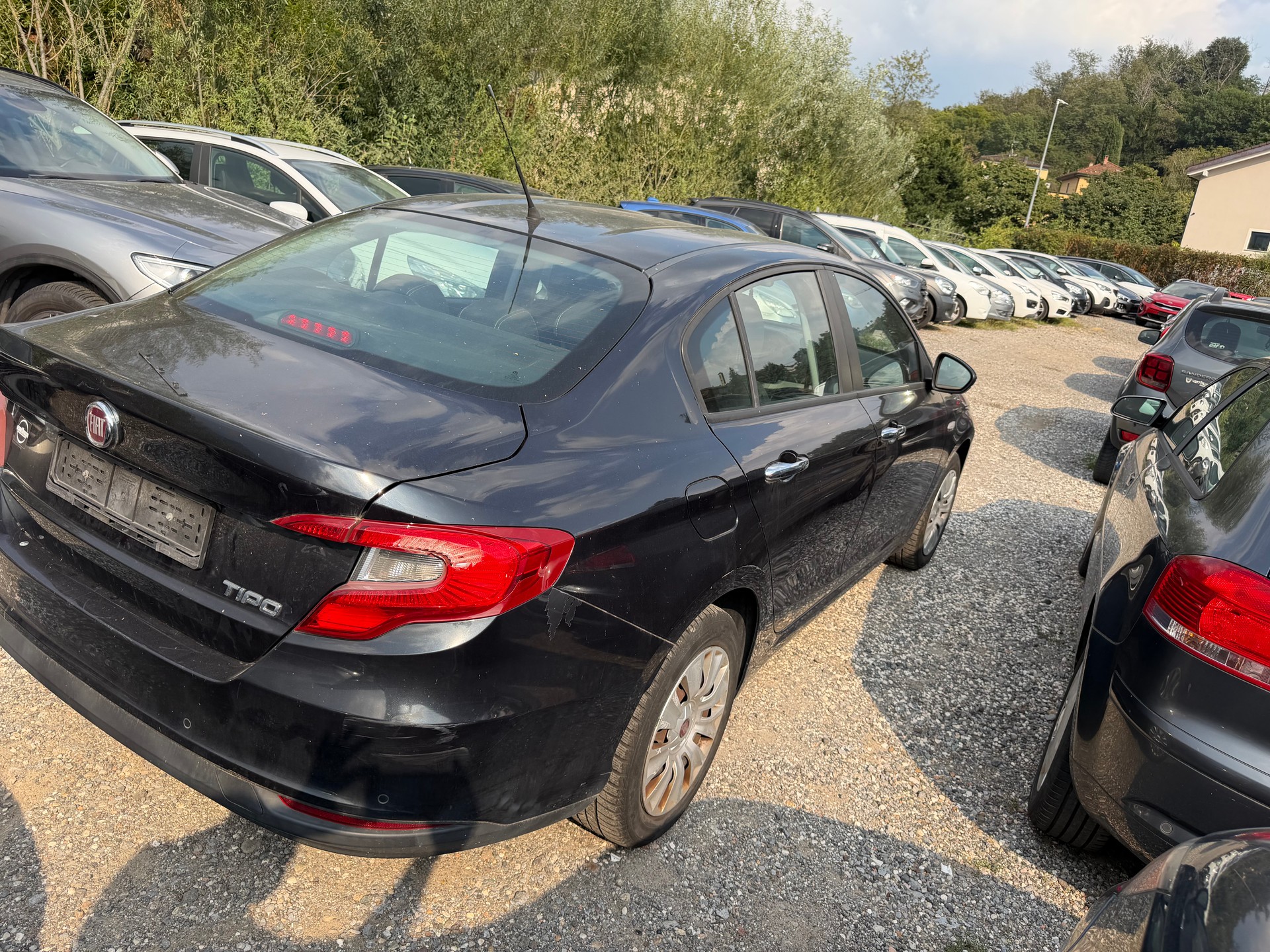 FIAT Tipo 1.4T Pop-image-2