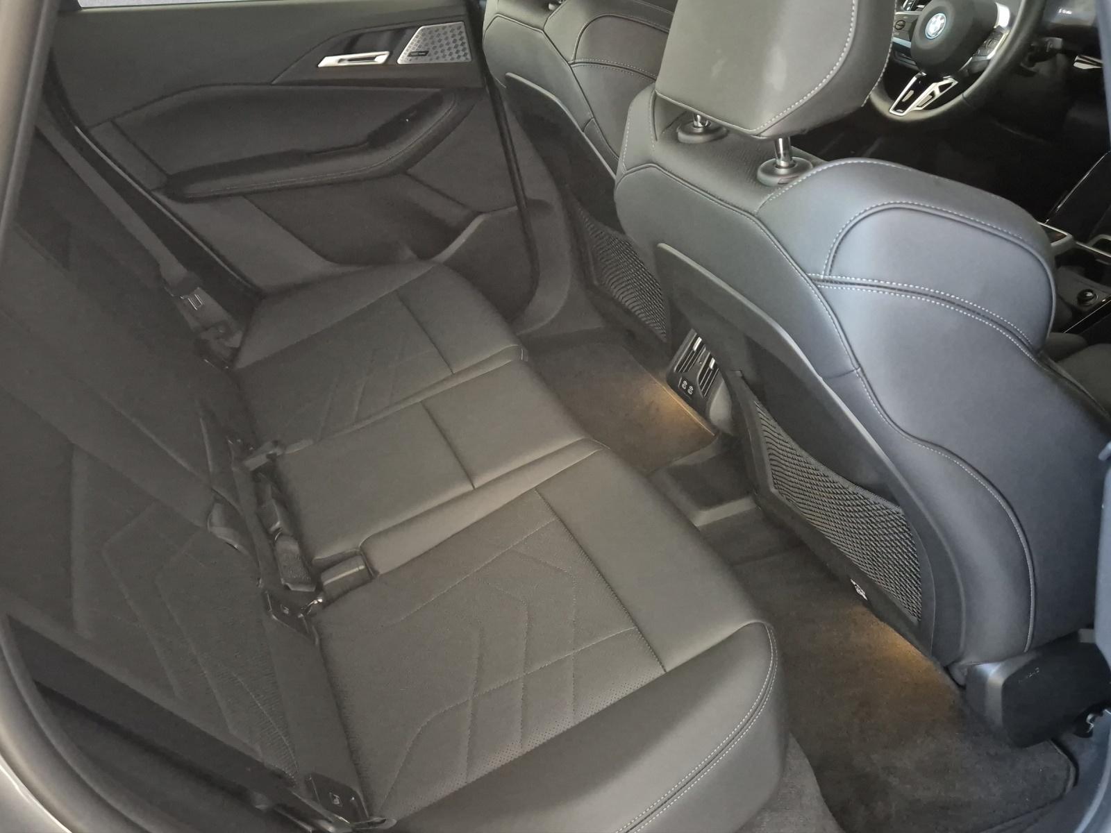 BMW 2er Reihe U06 Active Tourer 225e xDrive paddles-image-6