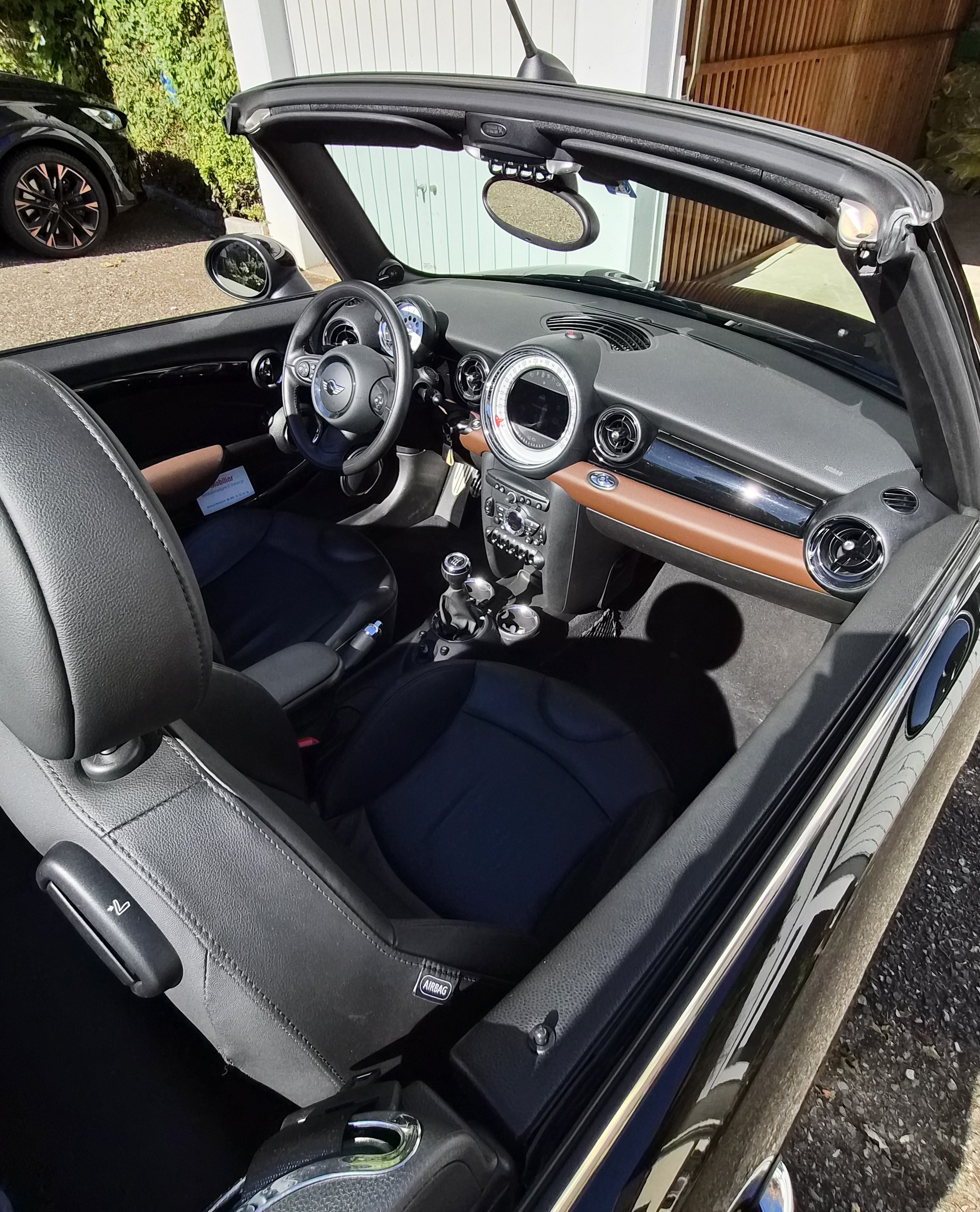 MINI 1.6i Cooper S-image-3