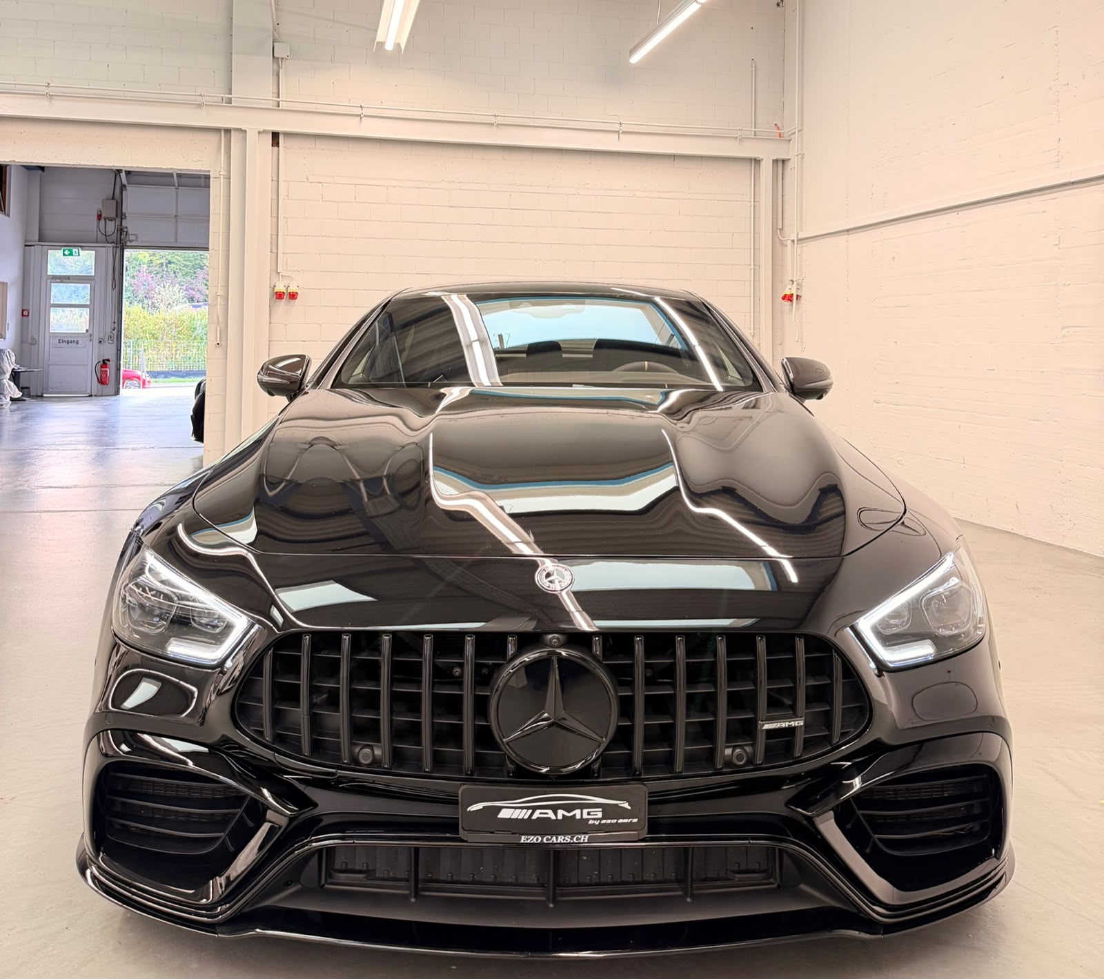 MERCEDES-BENZ AMG GT 4 63 S 4Matic+ Speedshift MCT All Black Performance Carbon Packet-image-2