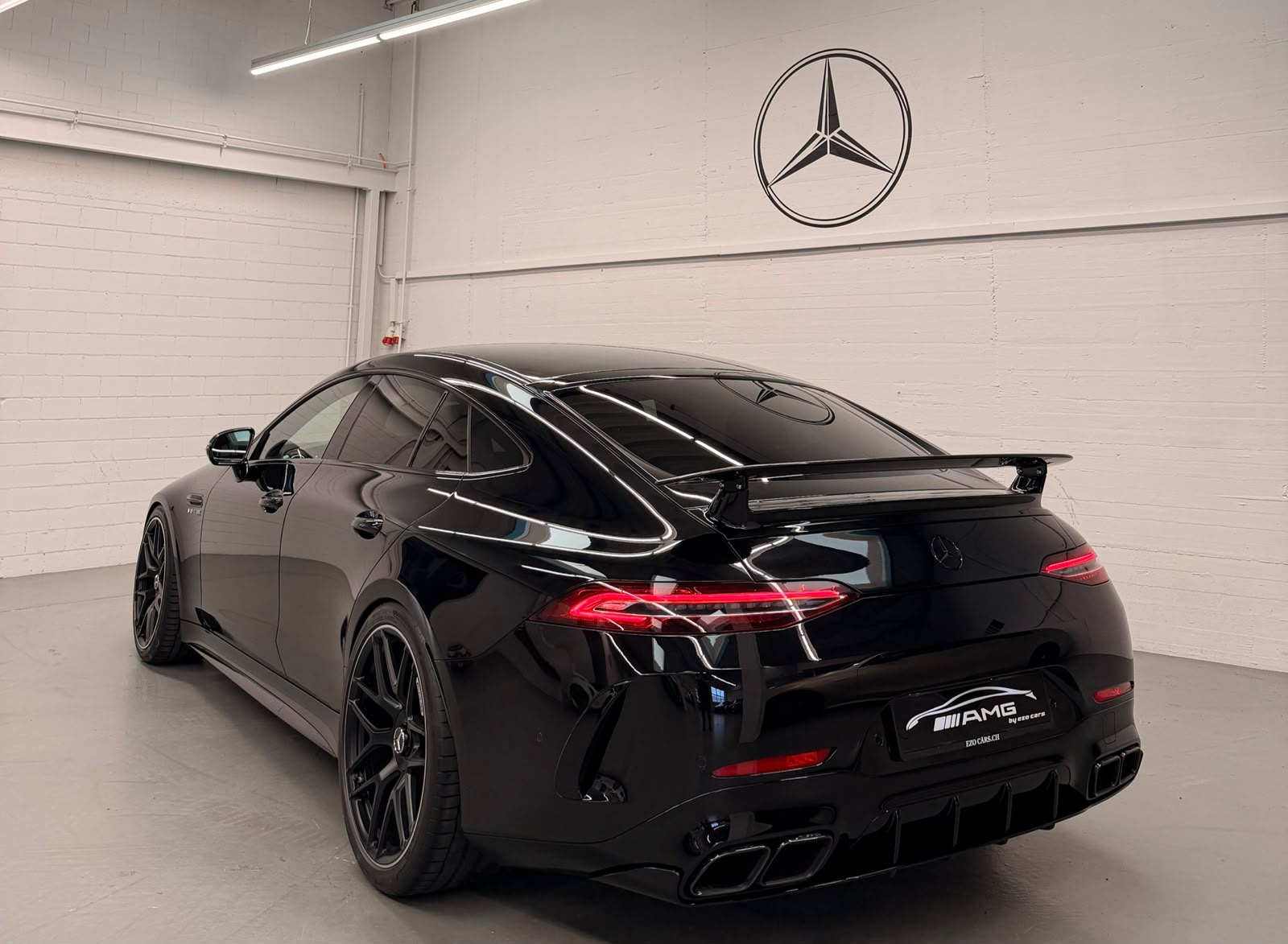 MERCEDES-BENZ AMG GT 4 63 S 4Matic+ Speedshift MCT All Black Performance Carbon Packet-image-7
