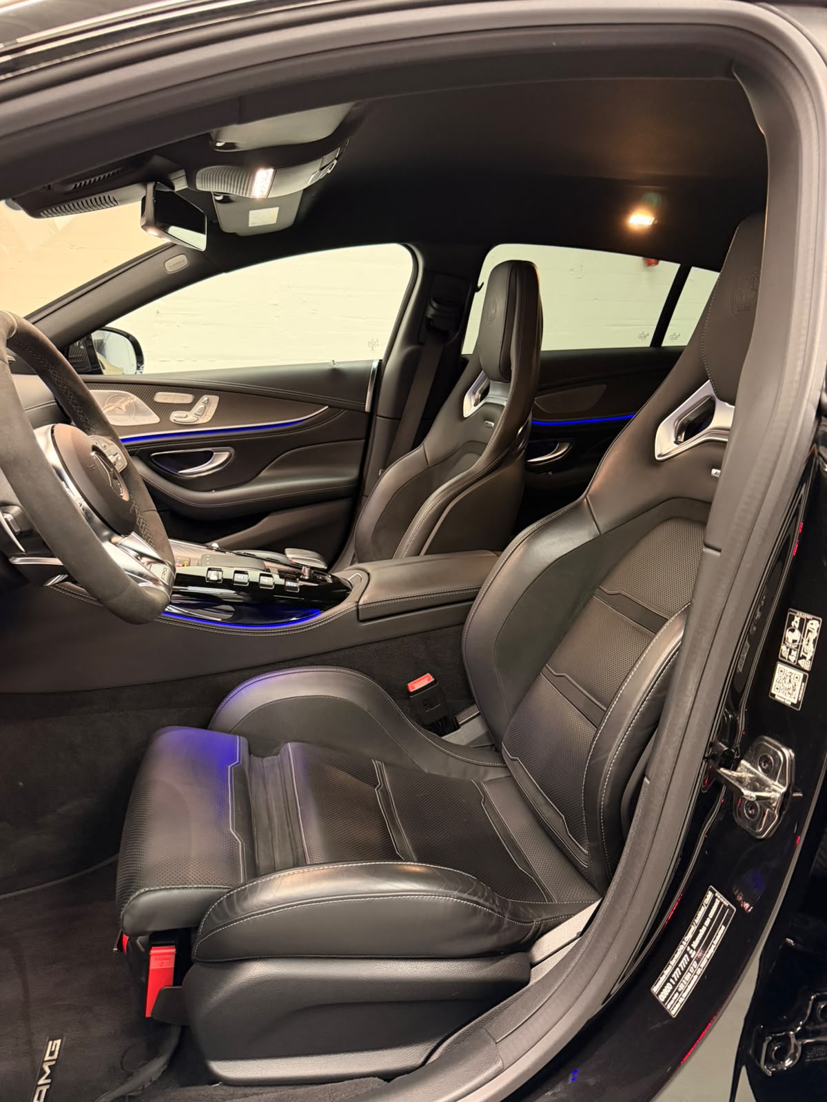 MERCEDES-BENZ AMG GT 4 63 S 4Matic+ Speedshift MCT All Black Performance Carbon Packet-image-12