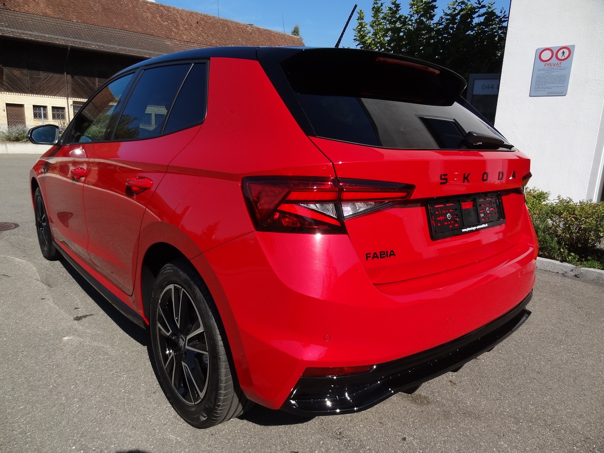 SKODA Fabia 1.0 TSI Monte Carlo DSG-showroom-element-3
