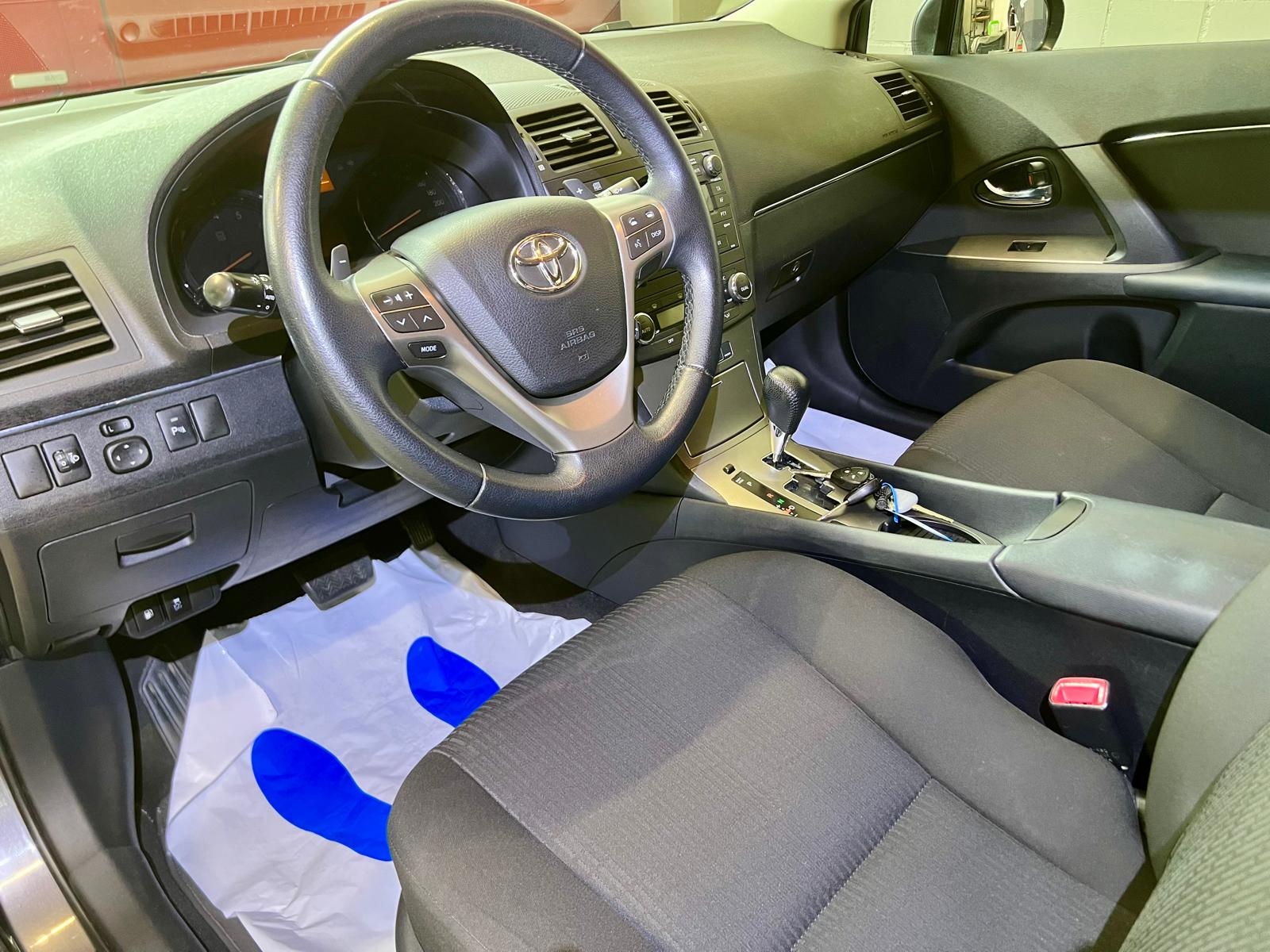 TOYOTA Avensis SW 2.0 Linea Luna Multidrive ✅-image-8