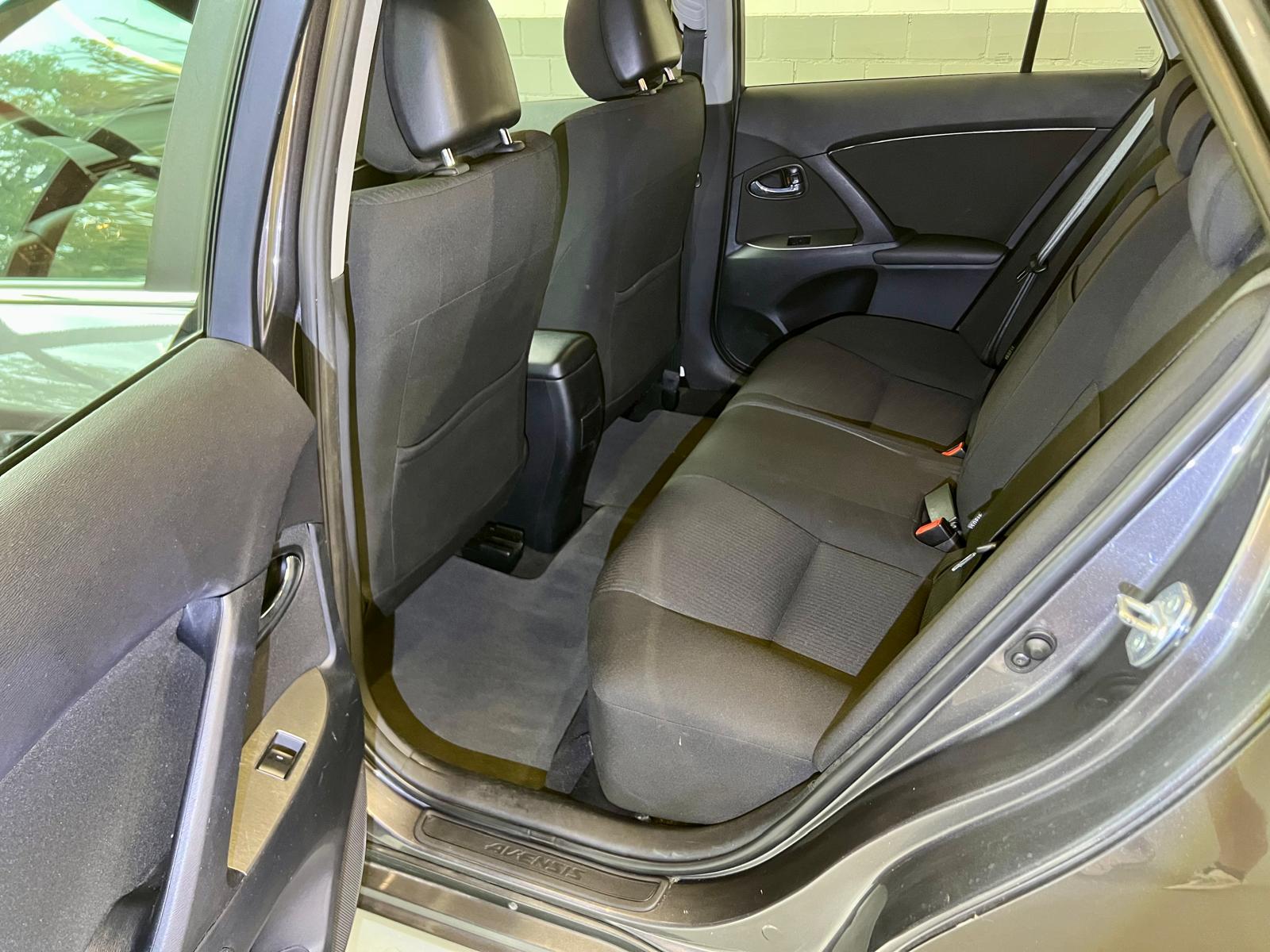 TOYOTA Avensis SW 2.0 Linea Luna Multidrive ✅-image-13