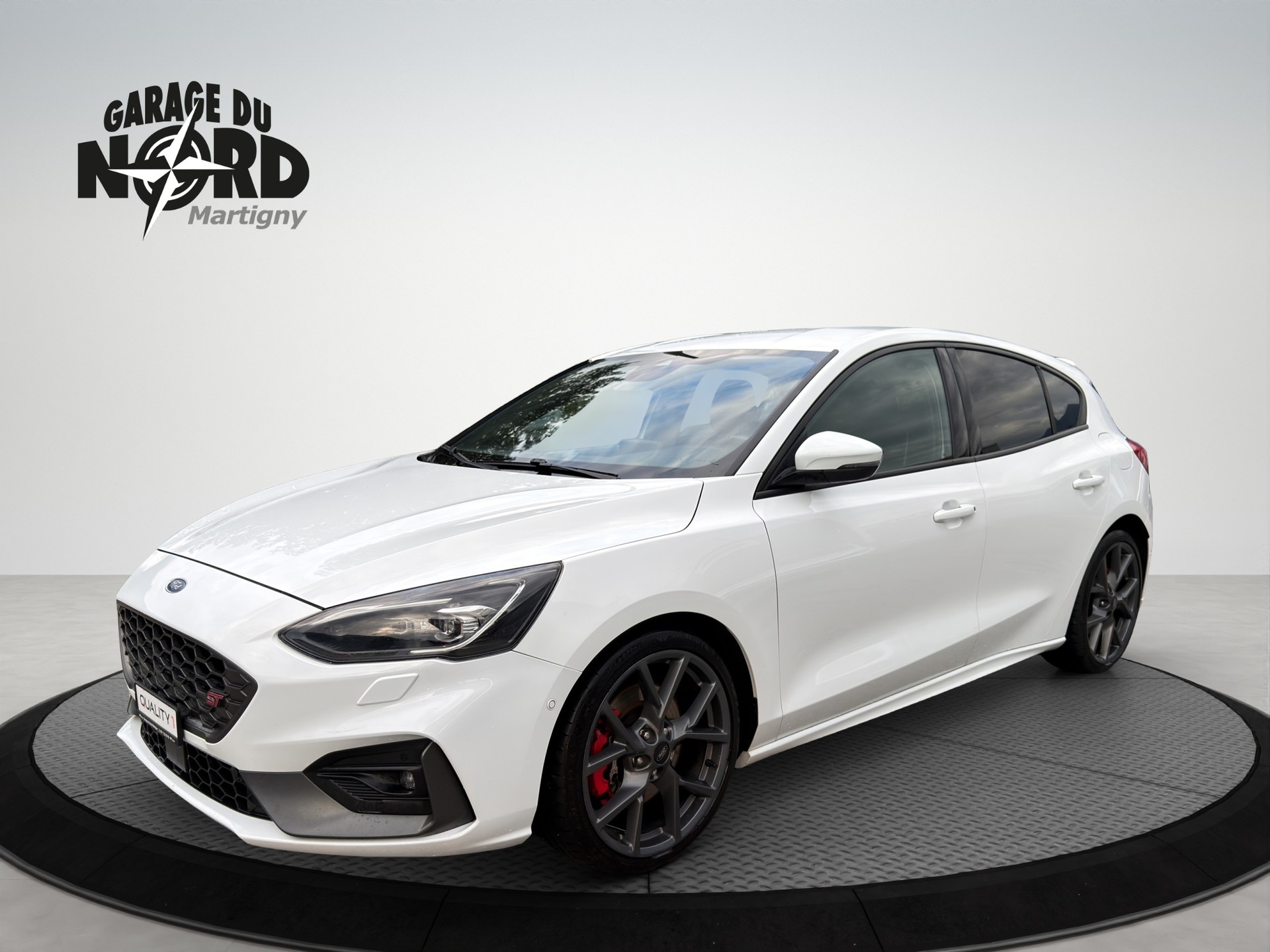 FORD Focus ST 2.3 EcoBoost-image-0