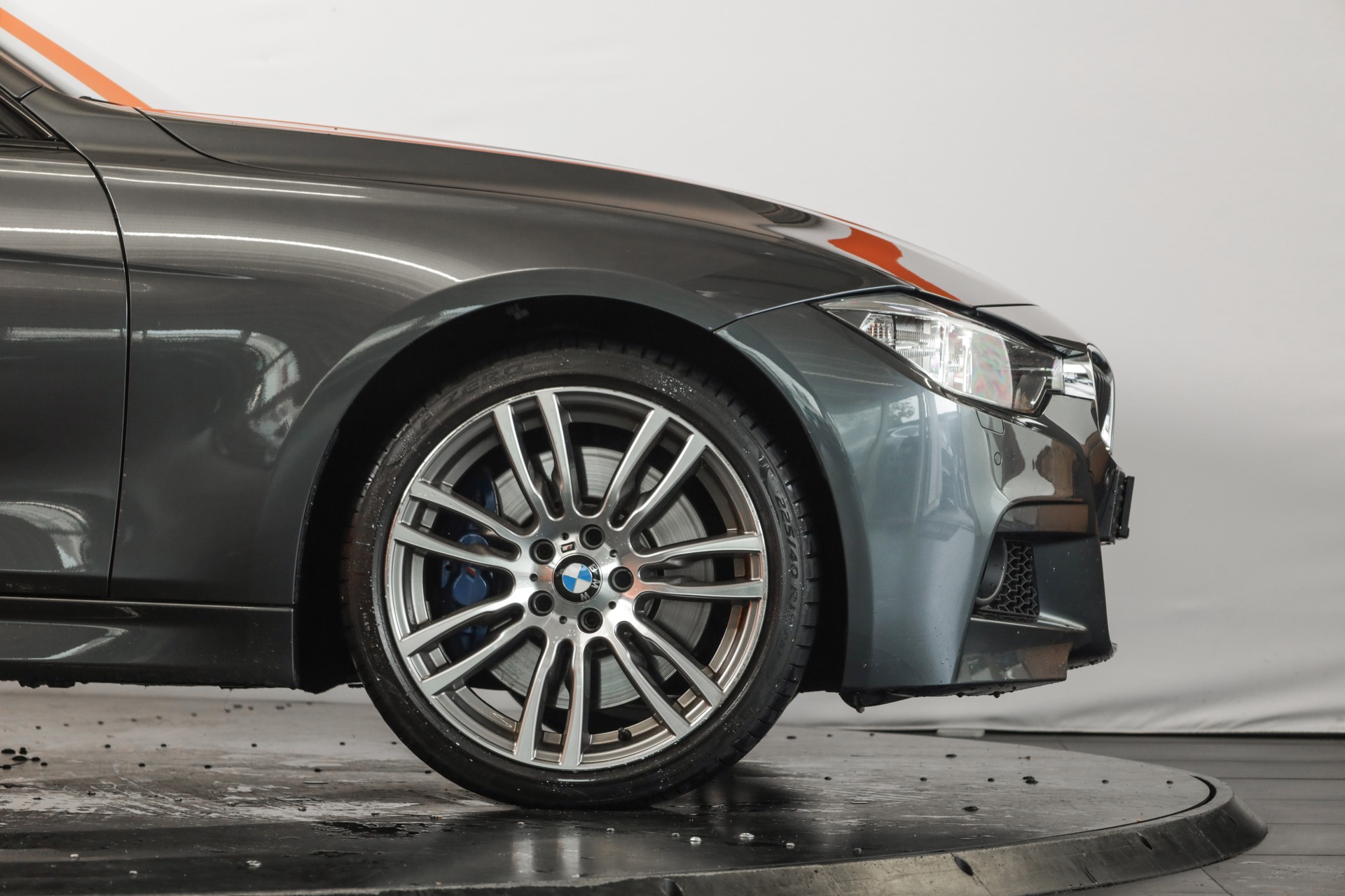 BMW 335i xDrive Touring Steptronic • Navigation Professional • Caméra de recul • Accès confort-image-8