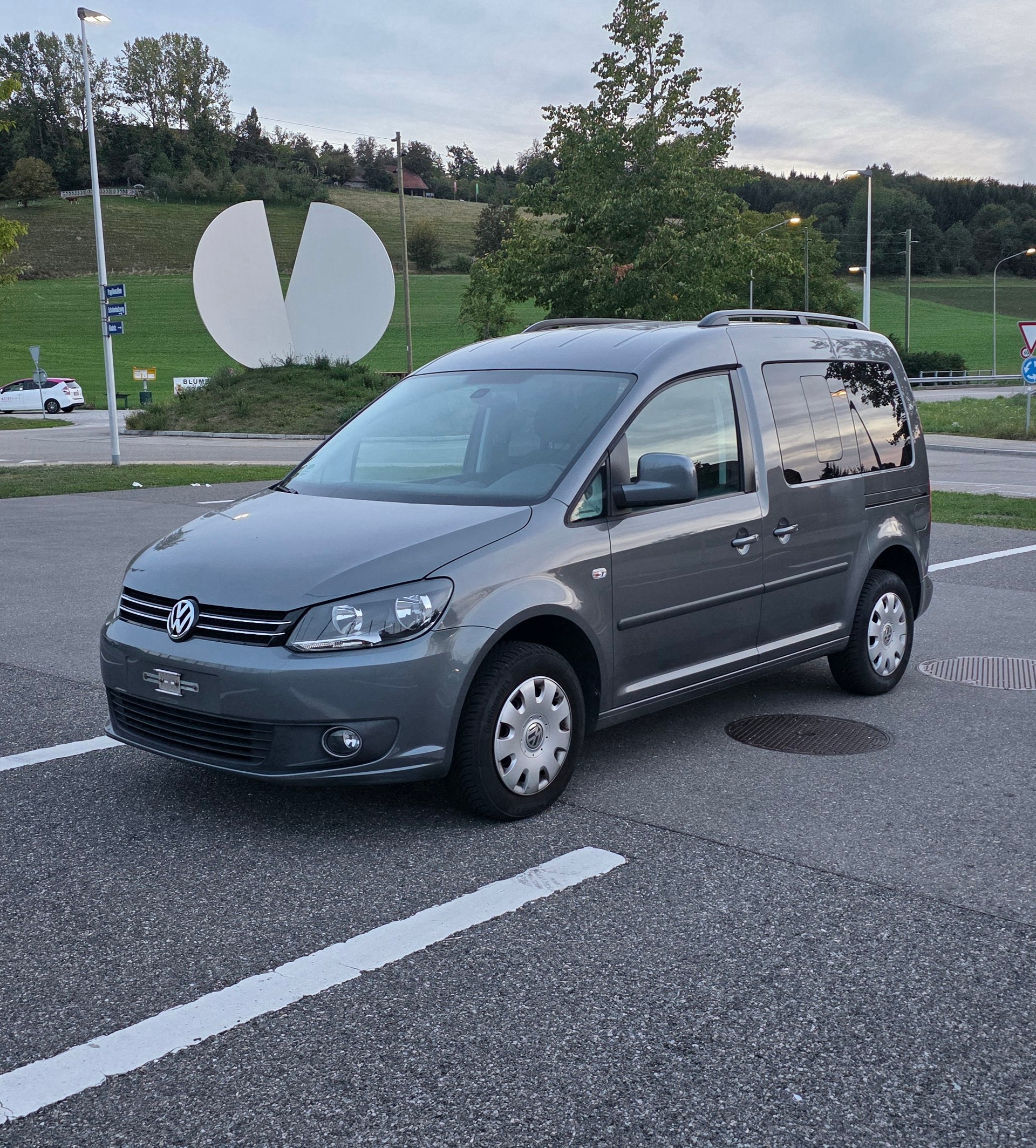 VW Caddy 1.6 TDI CR Comfortline DSG-image-0