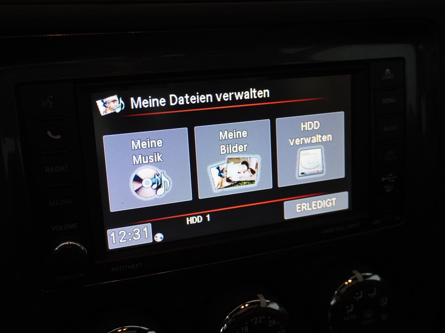 DODGE Challenger 3.6 V6 Rally Red Line-image-8