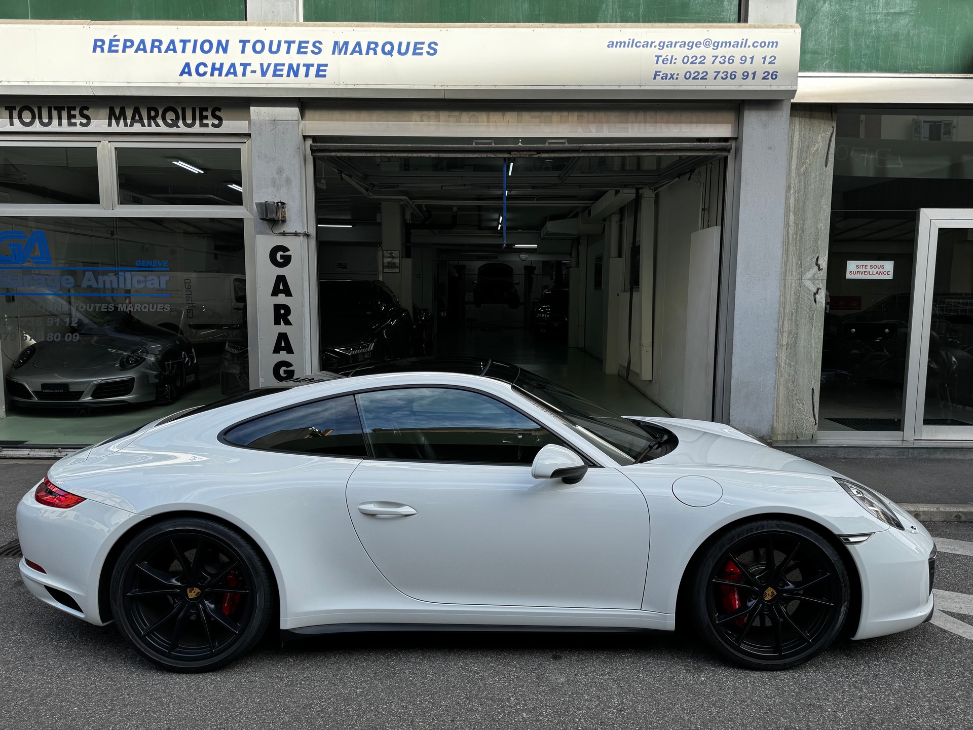 PORSCHE 911 Carrera 4S PDK-image-13