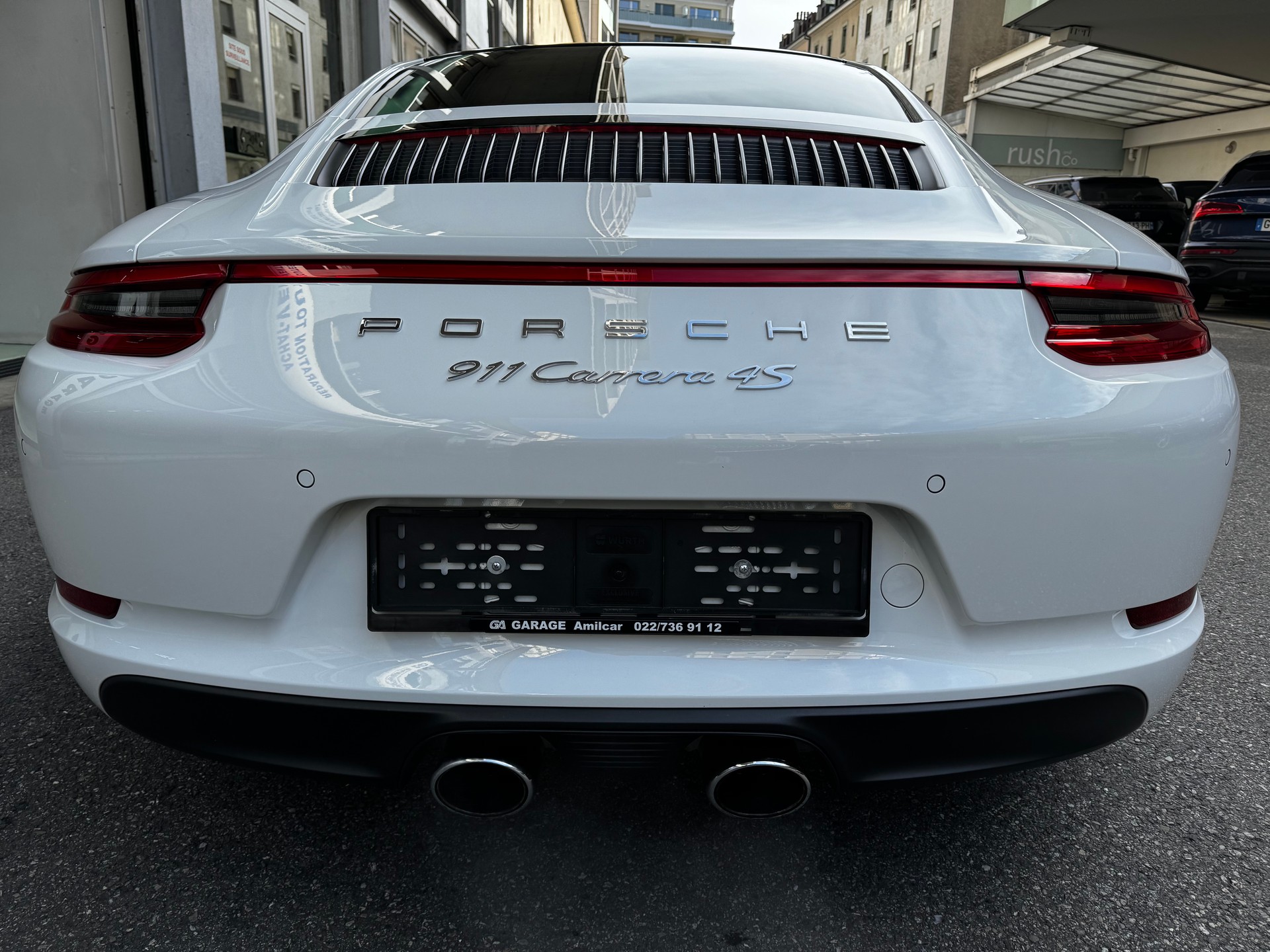 PORSCHE 911 Carrera 4S PDK-image-11