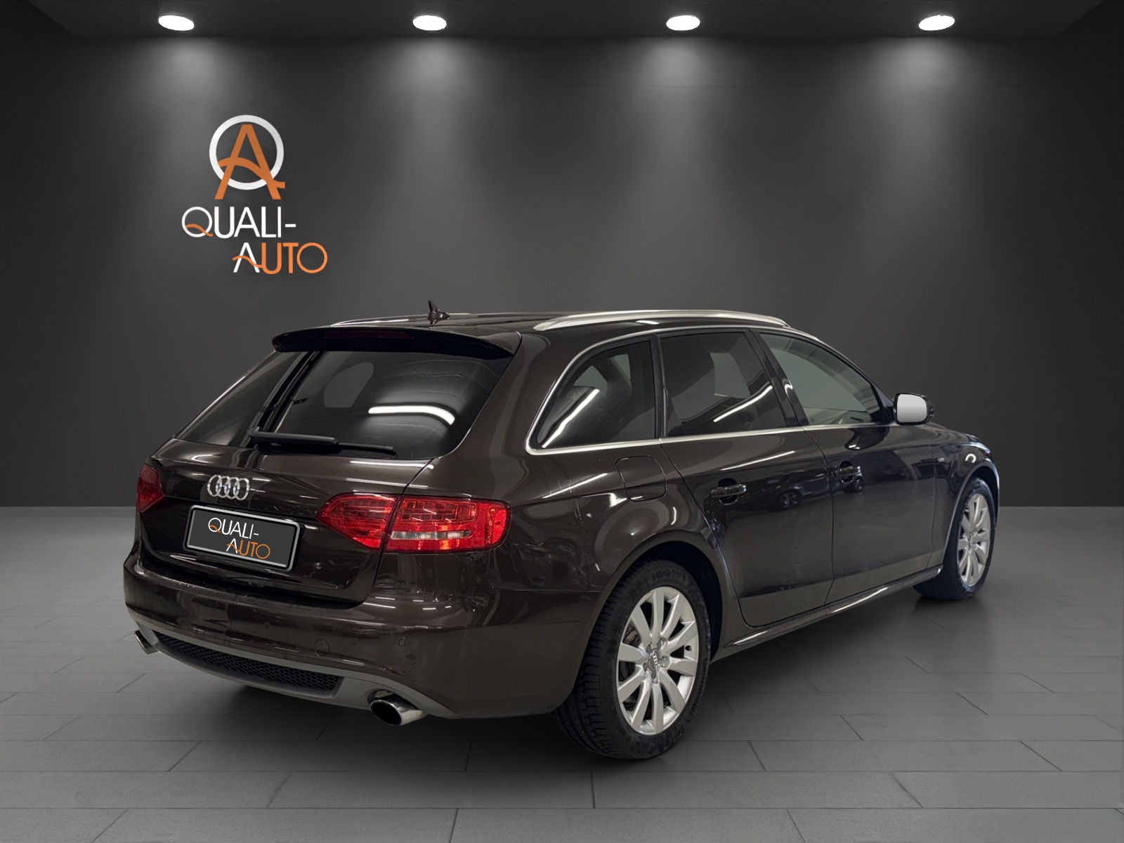AUDI A4 Avant 2.0 TFSI S line quattro S-tronic-image-5