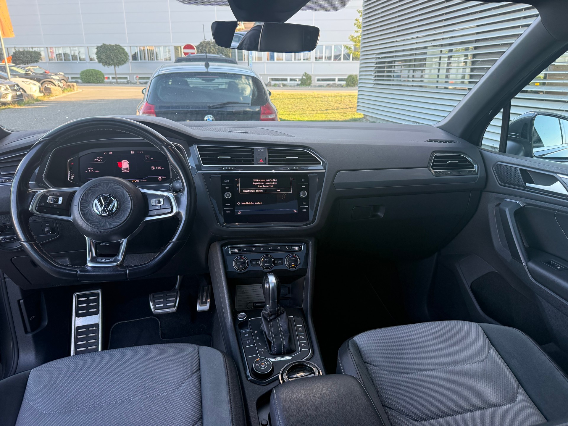 VW Tiguan 2.0TSI Highline 4Motion DSG R-LINE-image-4