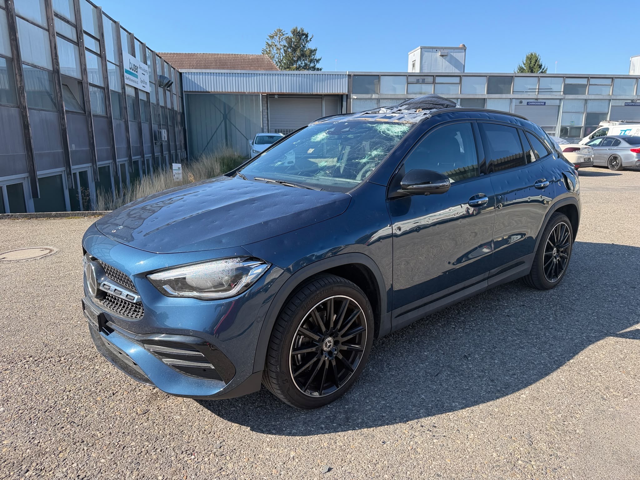 Car photo