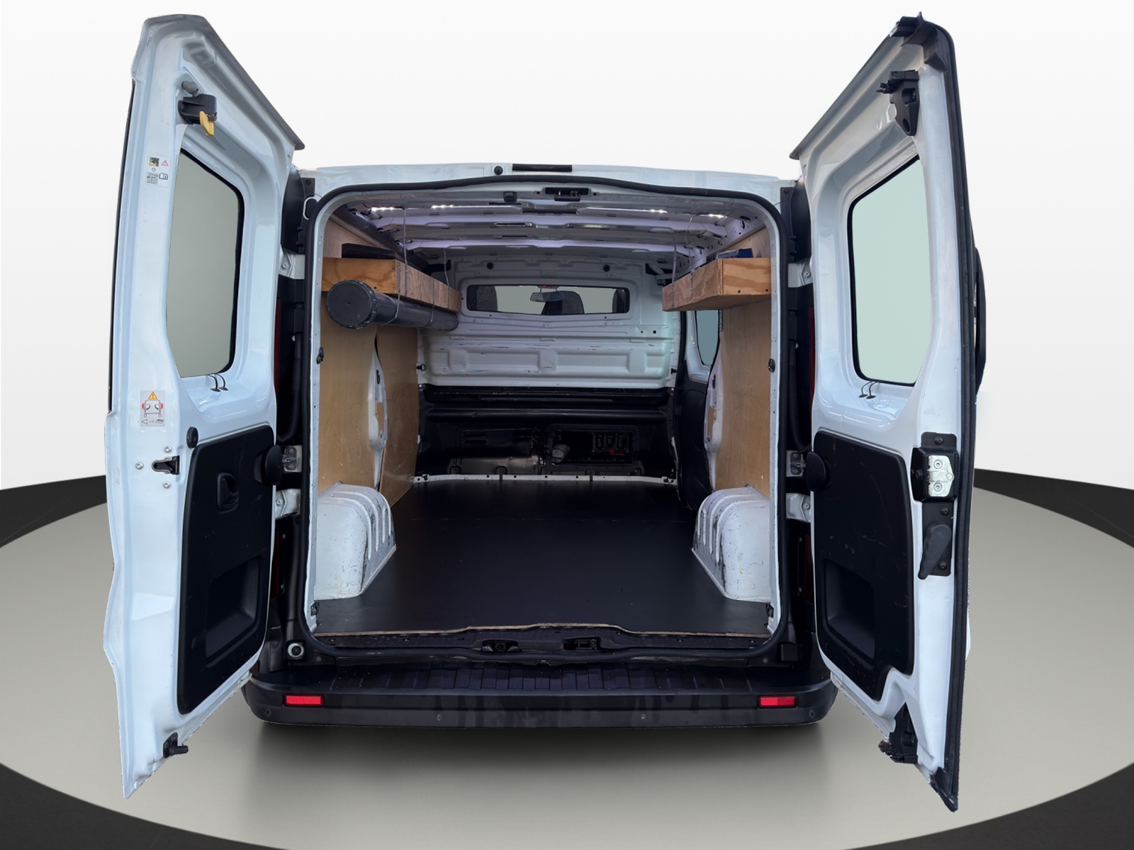 RENAULT Trafic 2.0 ENERGY dCi170 EDC 3.0t Business L2H1 A-image-18