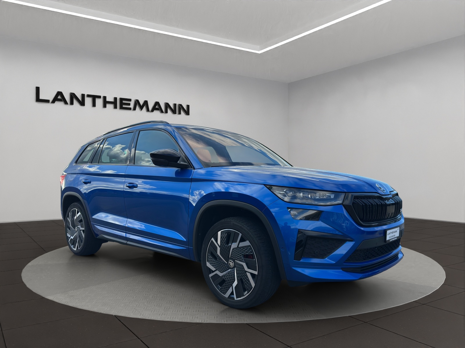 SKODA Kodiaq 2.0 TSI 4x4 RS-image-5