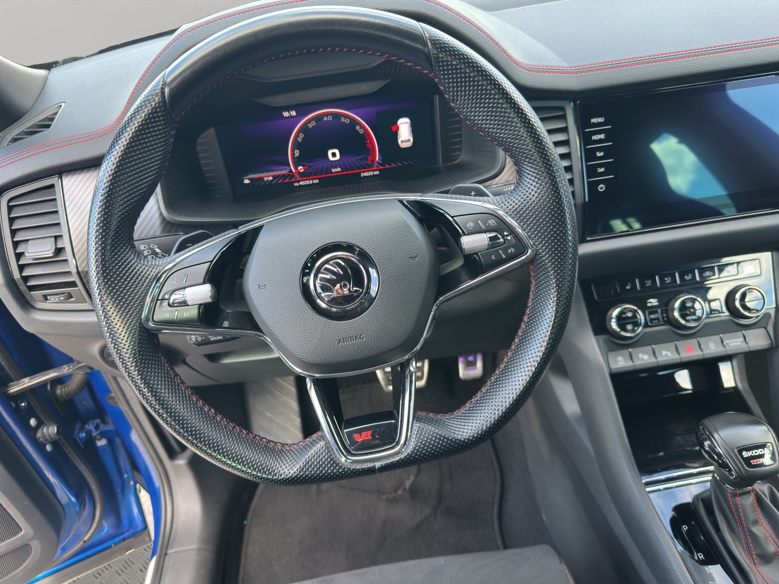 SKODA Kodiaq 2.0 TSI 4x4 RS-image-10