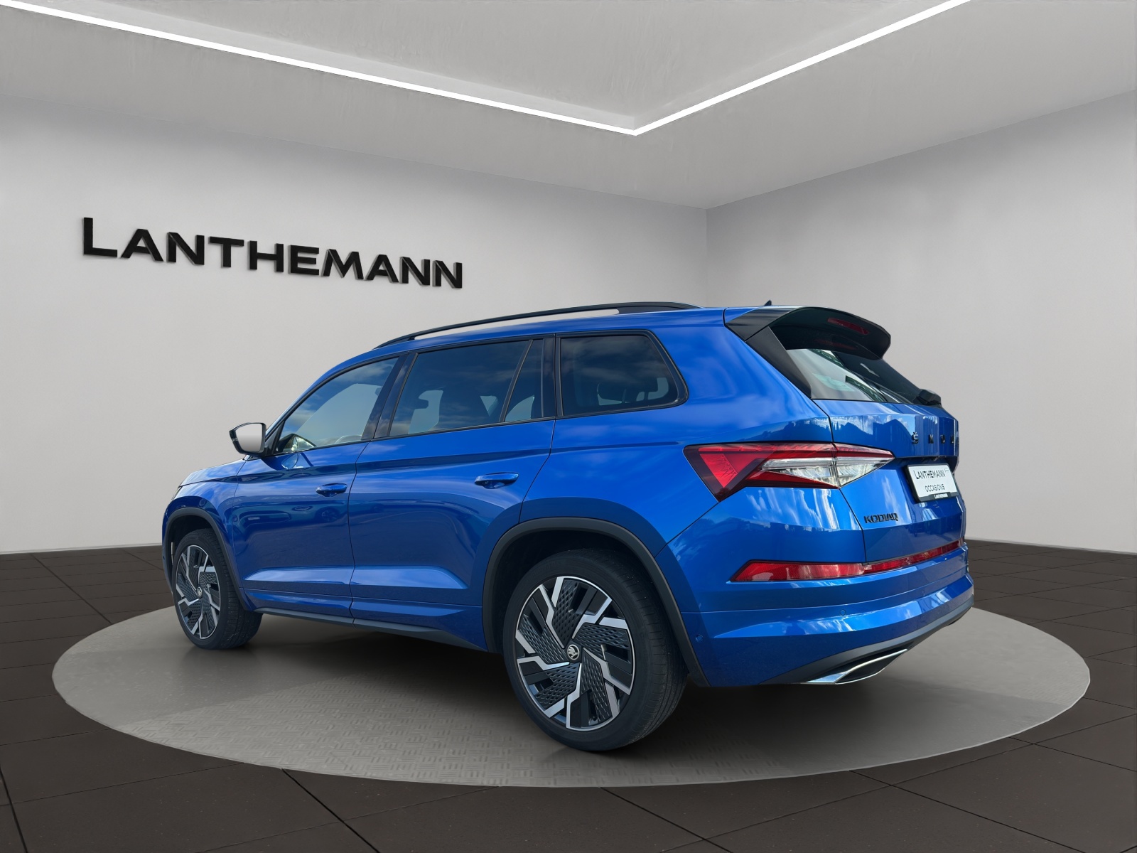 SKODA Kodiaq 2.0 TSI 4x4 RS-image-2