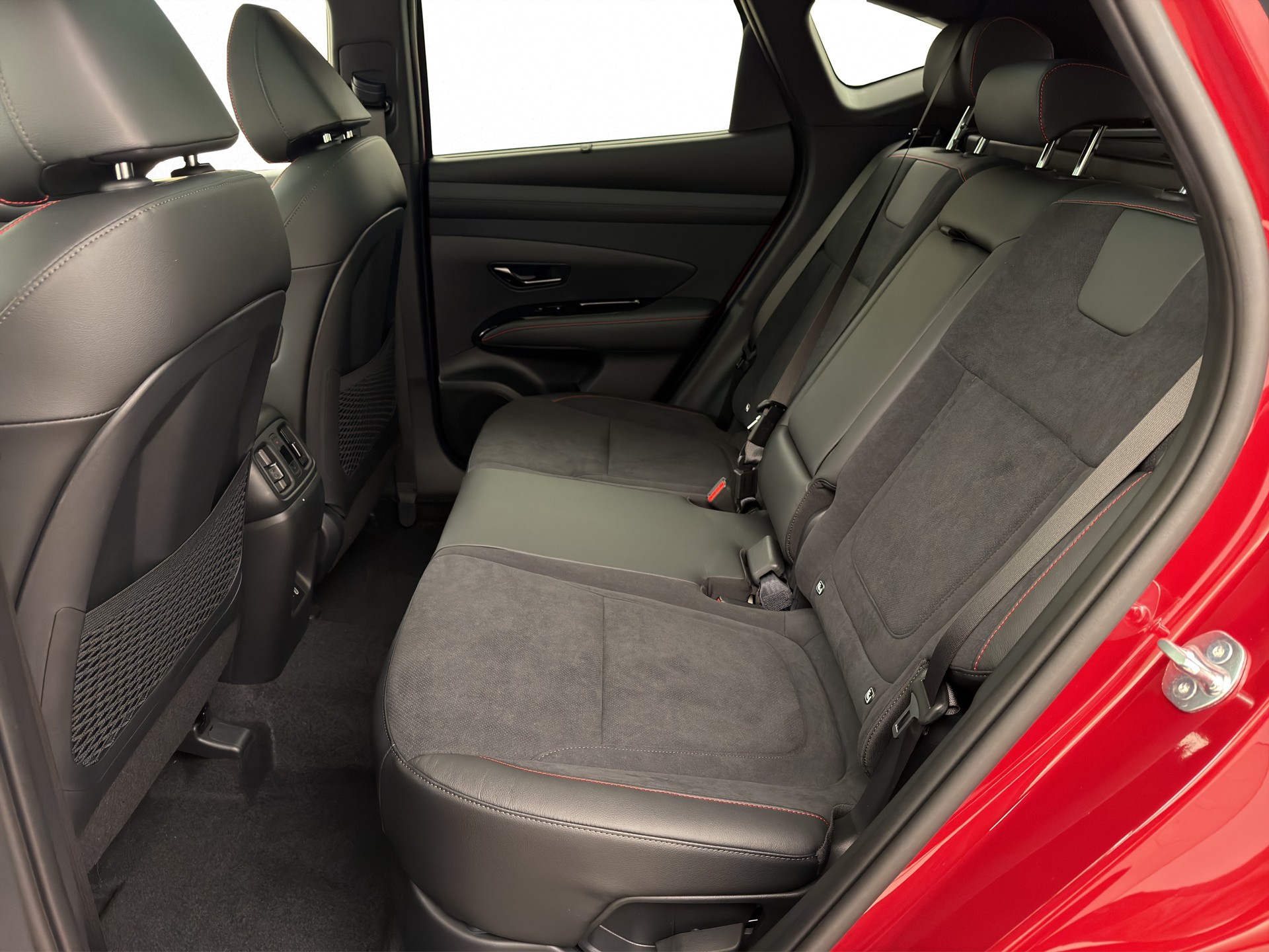 HYUNDAI Tucson 1.6 T-GDi HEV N-Line 4WD-image-11