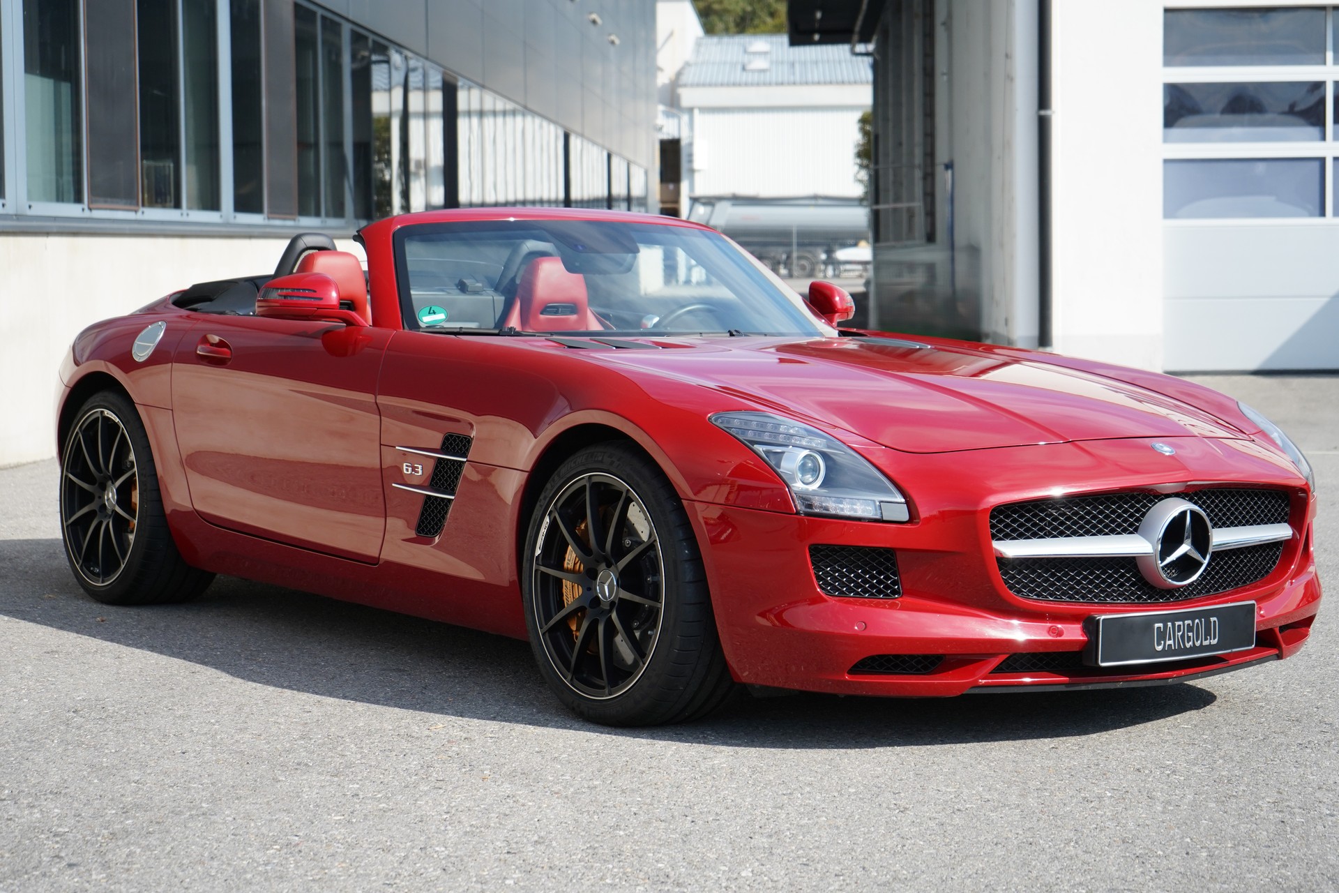 MERCEDES-BENZ SLS AMG Roadster-image-4