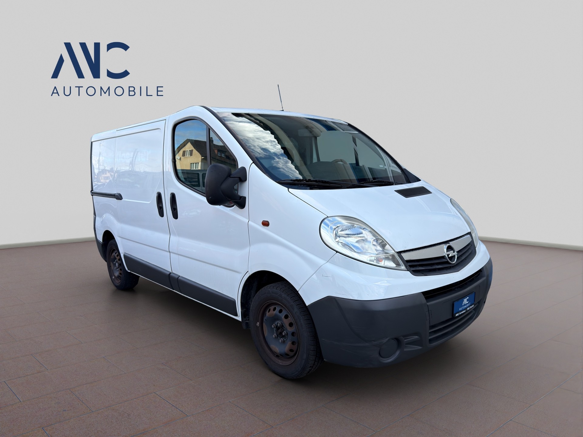 OPEL Vivaro 2.0 CDTI 2.7t L1H1-image-2